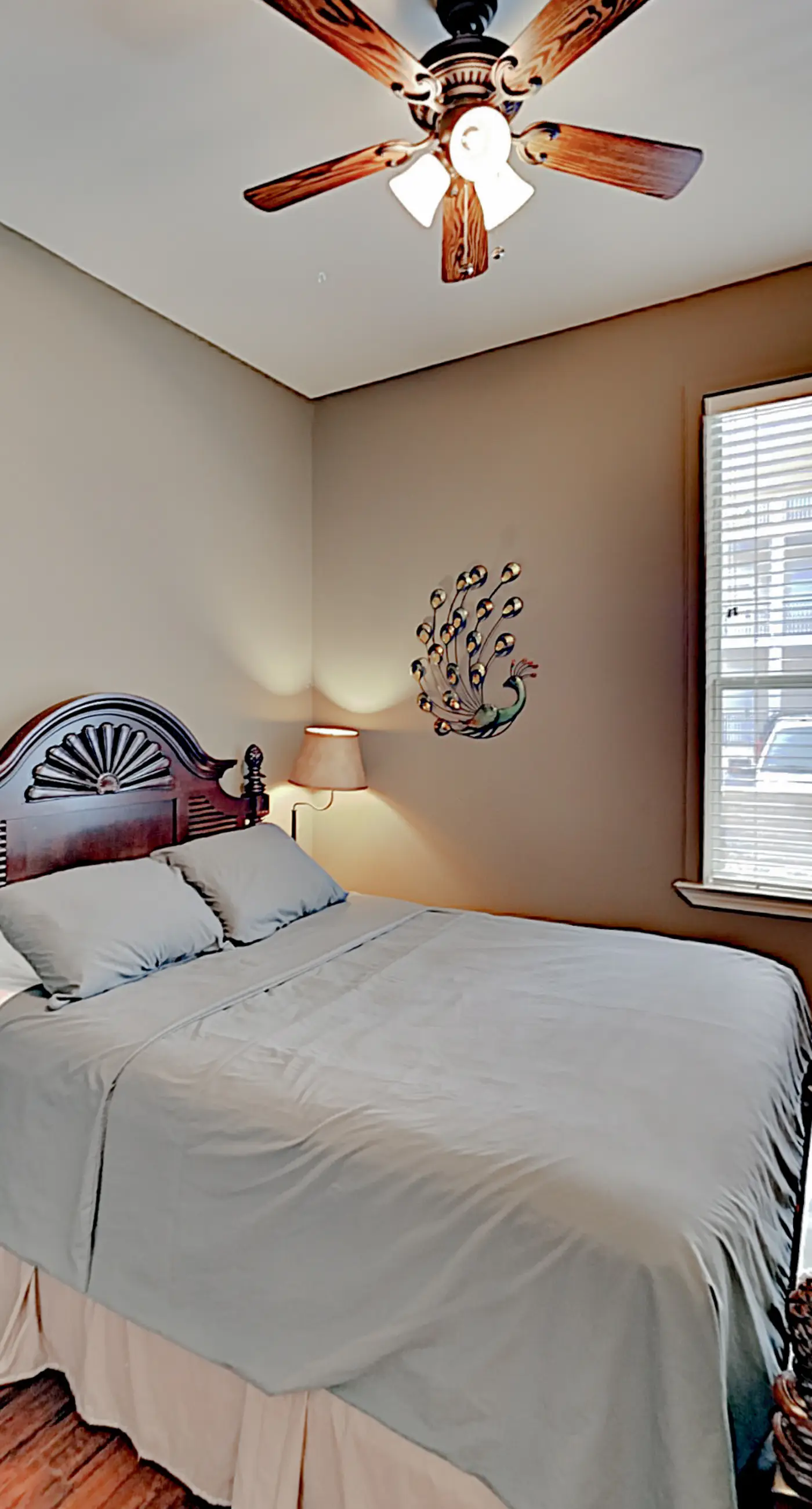 Tasteful beach condo at TopSail Village with pool & modern kitchen