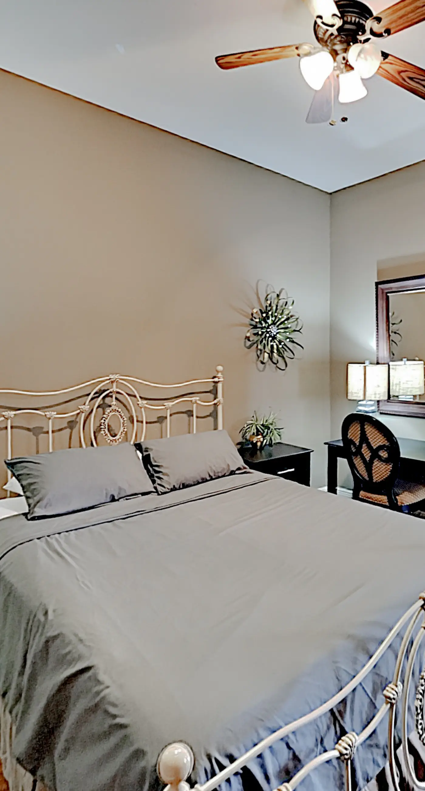 Tasteful beach condo at TopSail Village with pool & modern kitchen