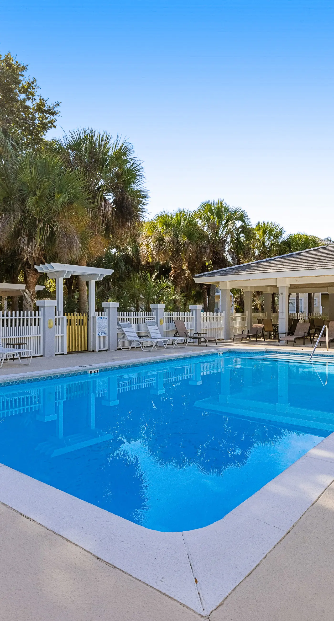 Spacious & sun-filled  retreat with pool, patio, & W/D - short walk to the beach