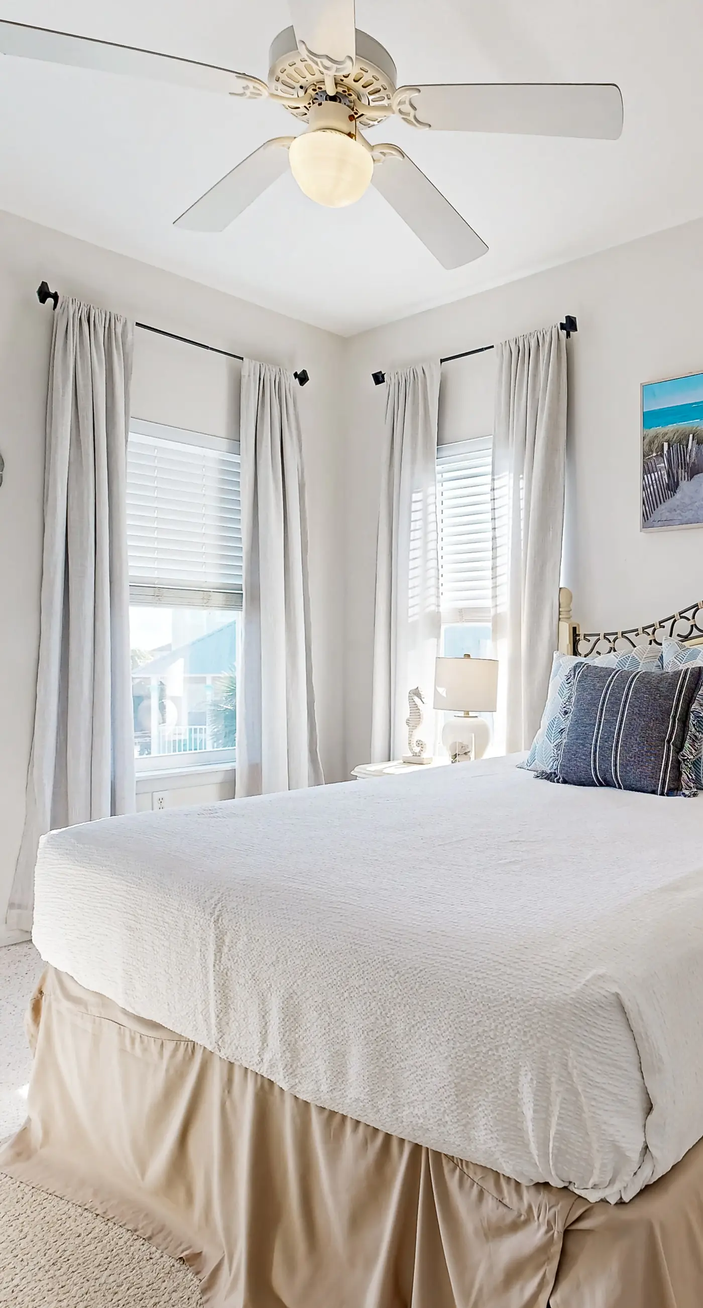 Spacious & sun-filled  retreat with pool, patio, & W/D - short walk to the beach