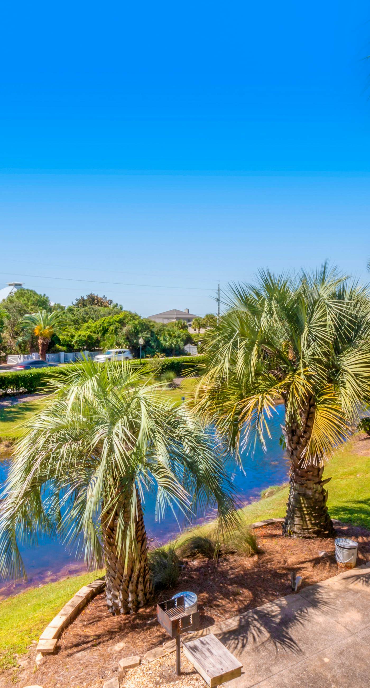 Bright Santa Rosa Beach Villa with community pools & hot tub - Next to Gulf