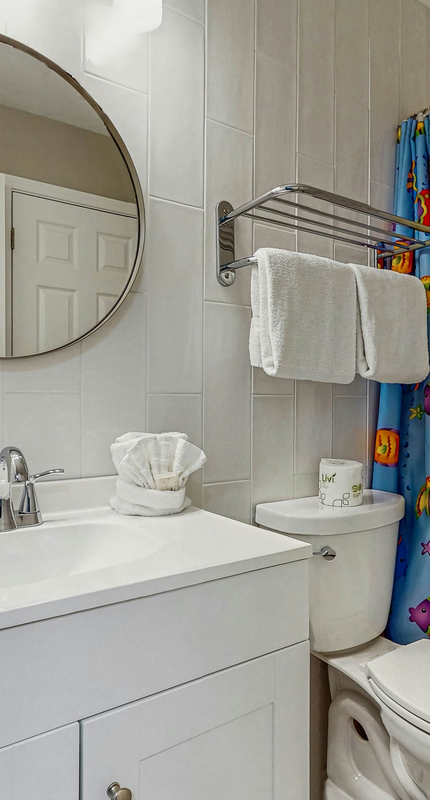 Bright Santa Rosa Beach Villa with community pools & hot tub - Next to Gulf