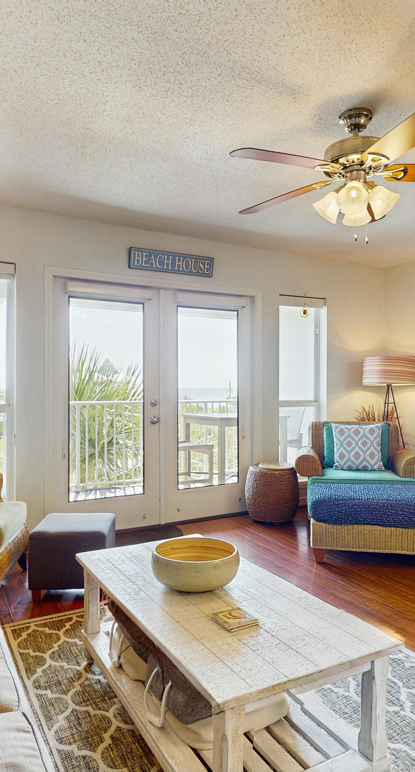 Fourth-floor, Caribbean corner condo with ocean views, pool, & hot tub