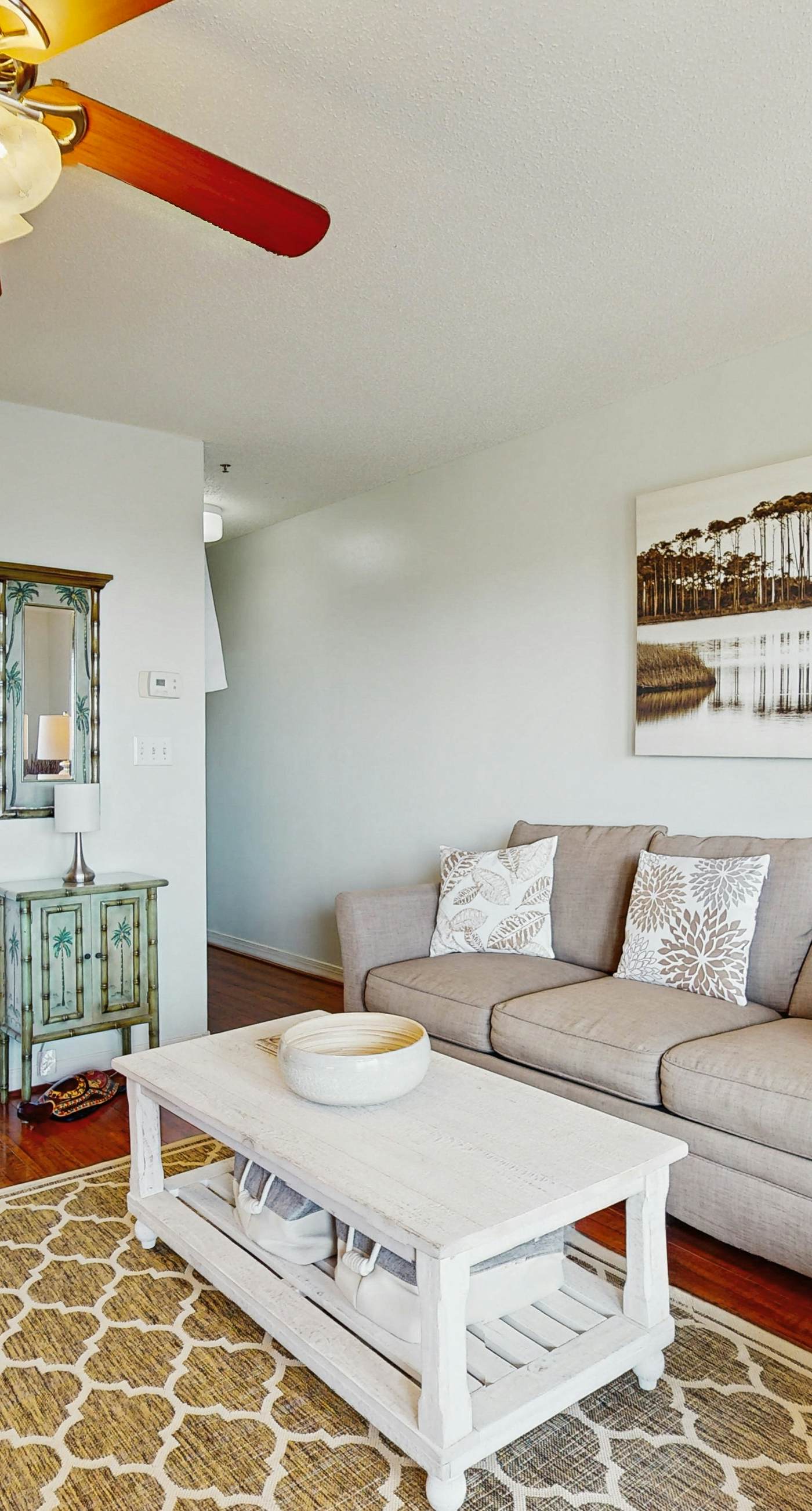 Fourth-floor, Caribbean corner condo with ocean views, pool, & hot tub