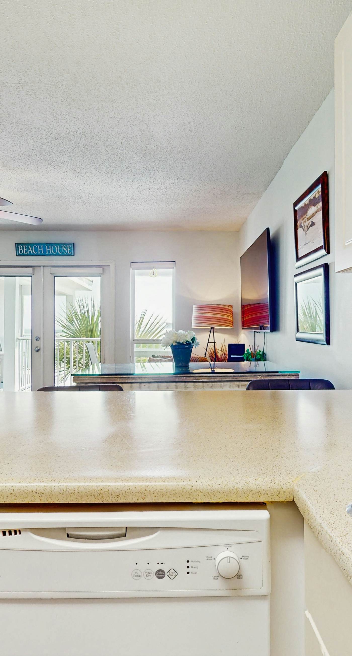 Fourth-floor, Caribbean corner condo with ocean views, pool, & hot tub