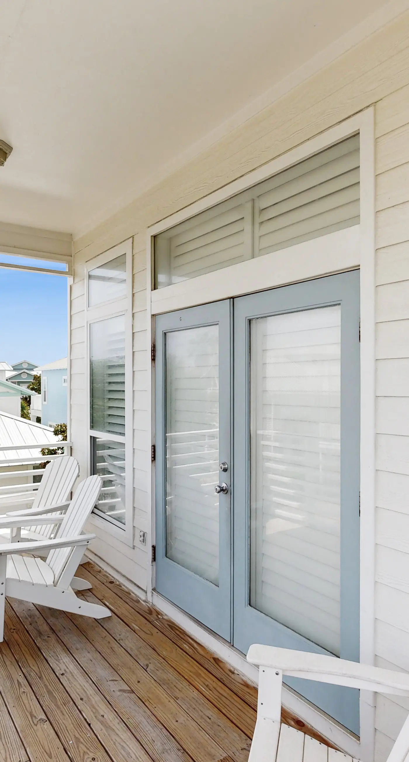 Three-story beach home with private pool, beach access, & bikes - golf nearby