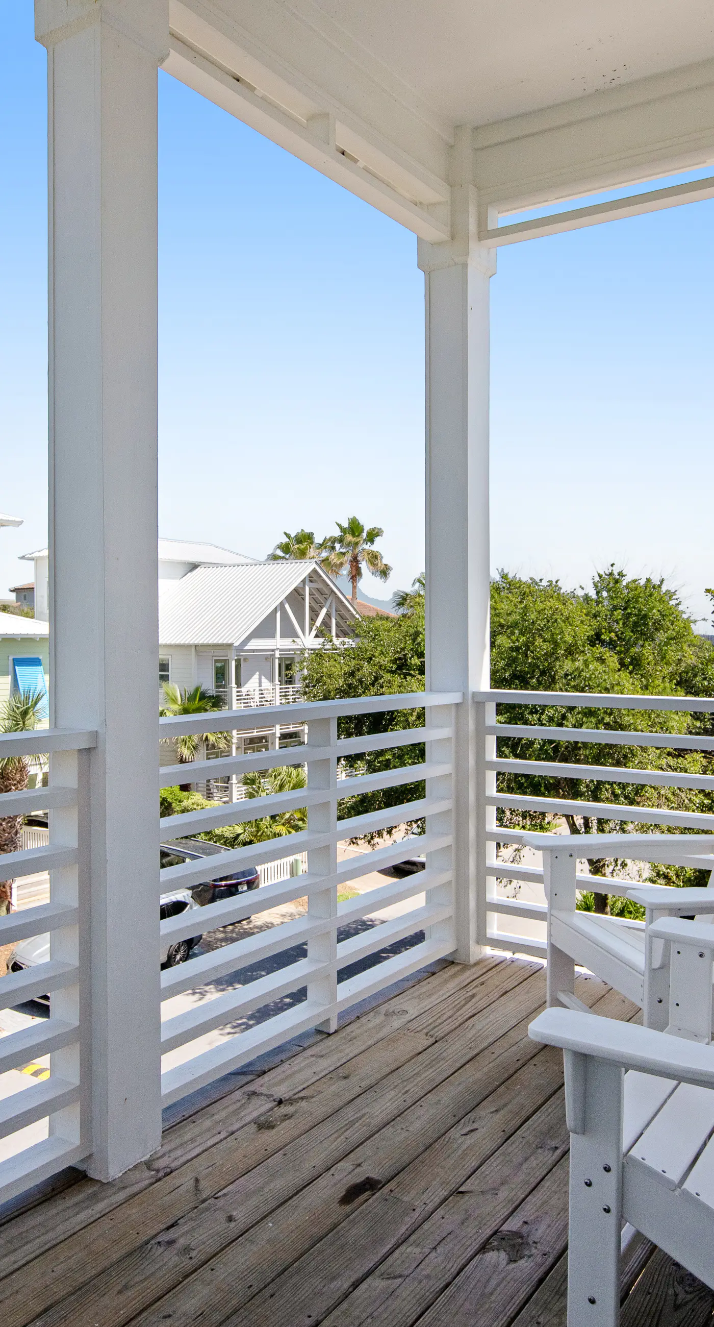 Three-story beach home with private pool, beach access, & bikes - golf nearby