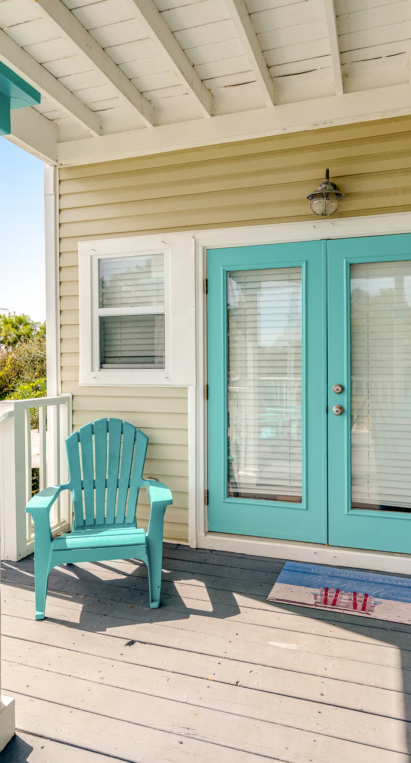 Charming getaway with lovely porches & shared pool - walk to the beach