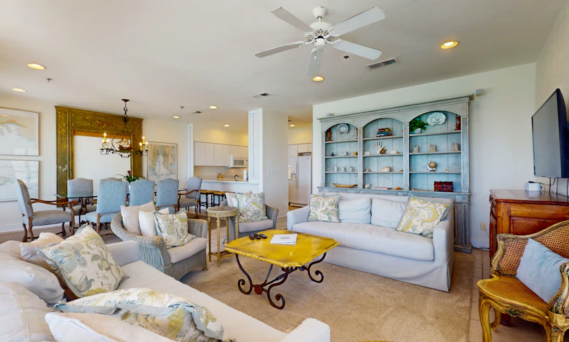 Beachfront escape w/ sweeping ocean views & shared pool - snowbirds welcome!