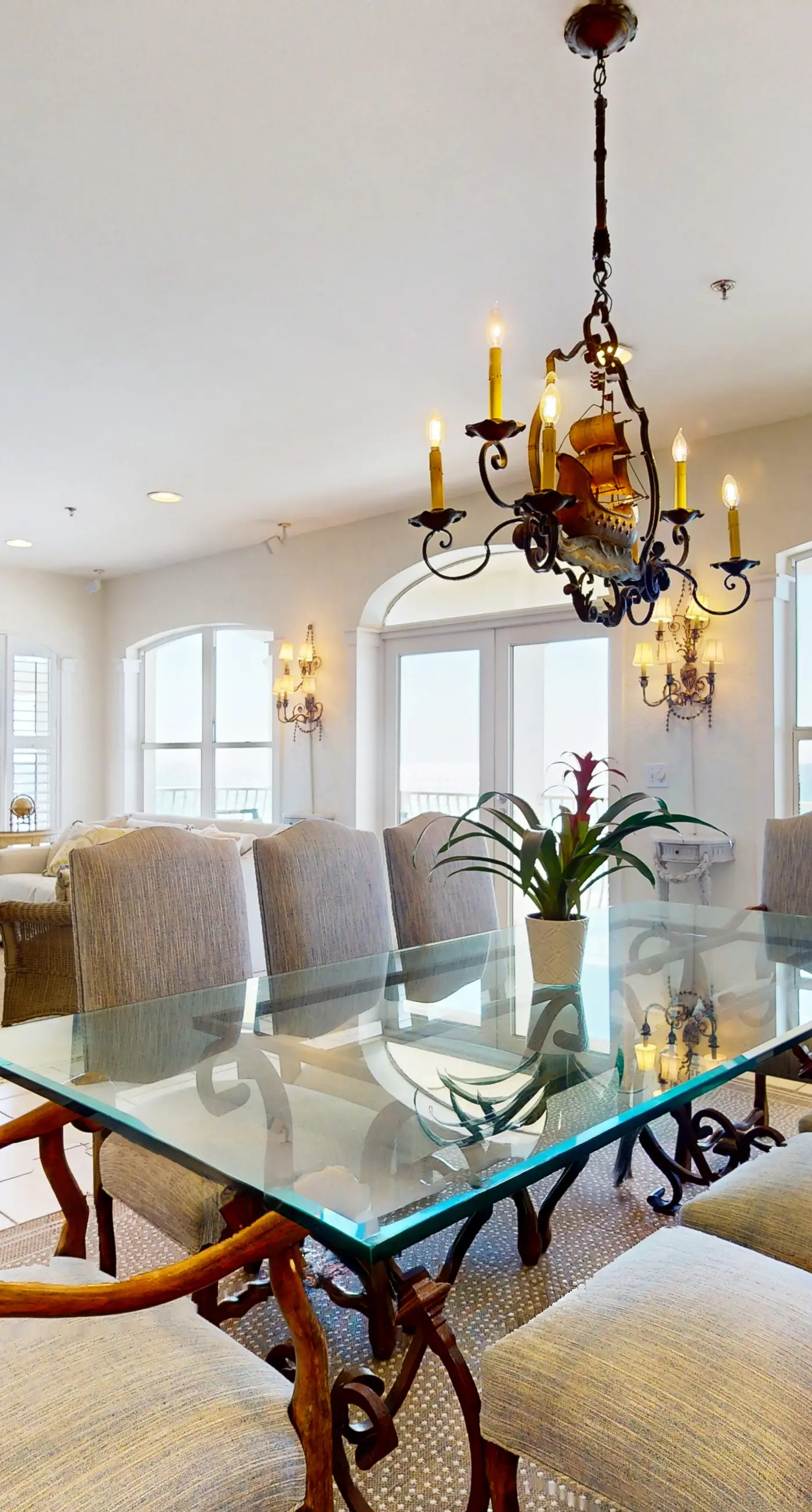 Beachfront escape w/ sweeping ocean views & shared pool - snowbirds welcome!