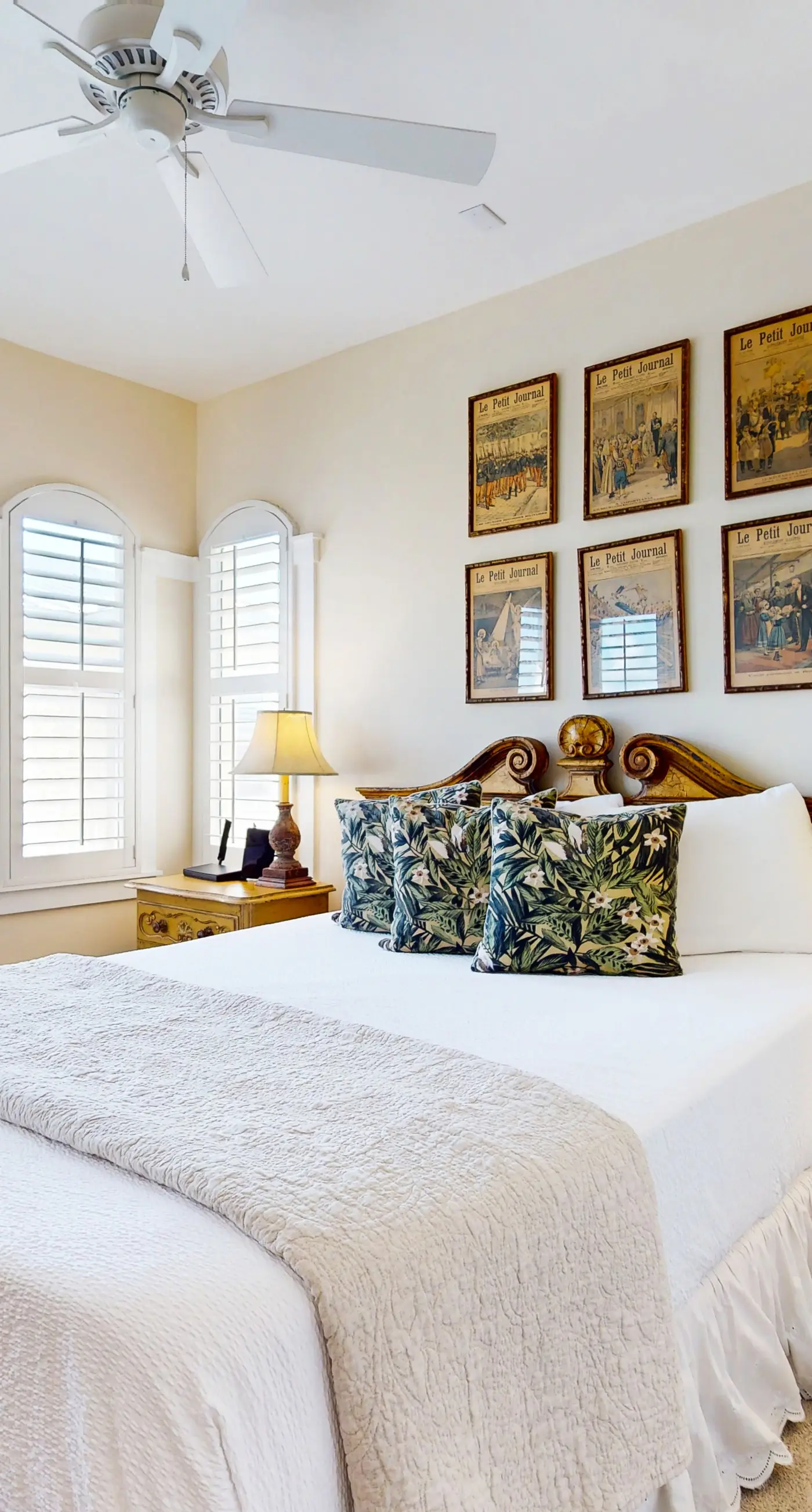 Beachfront escape w/ sweeping ocean views & shared pool - snowbirds welcome!
