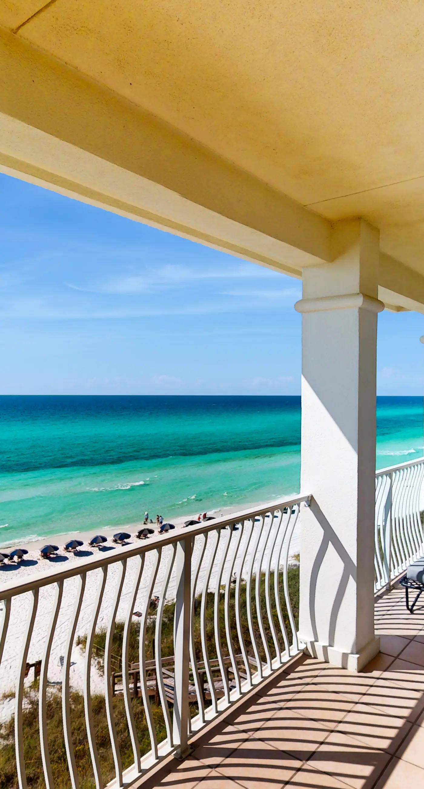 Beachfront escape w/ sweeping ocean views & shared pool - snowbirds welcome!