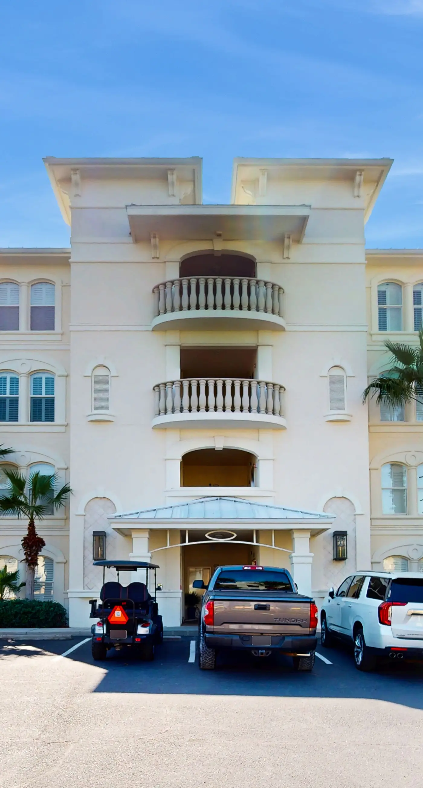 Beachfront escape w/ sweeping ocean views & shared pool - snowbirds welcome!