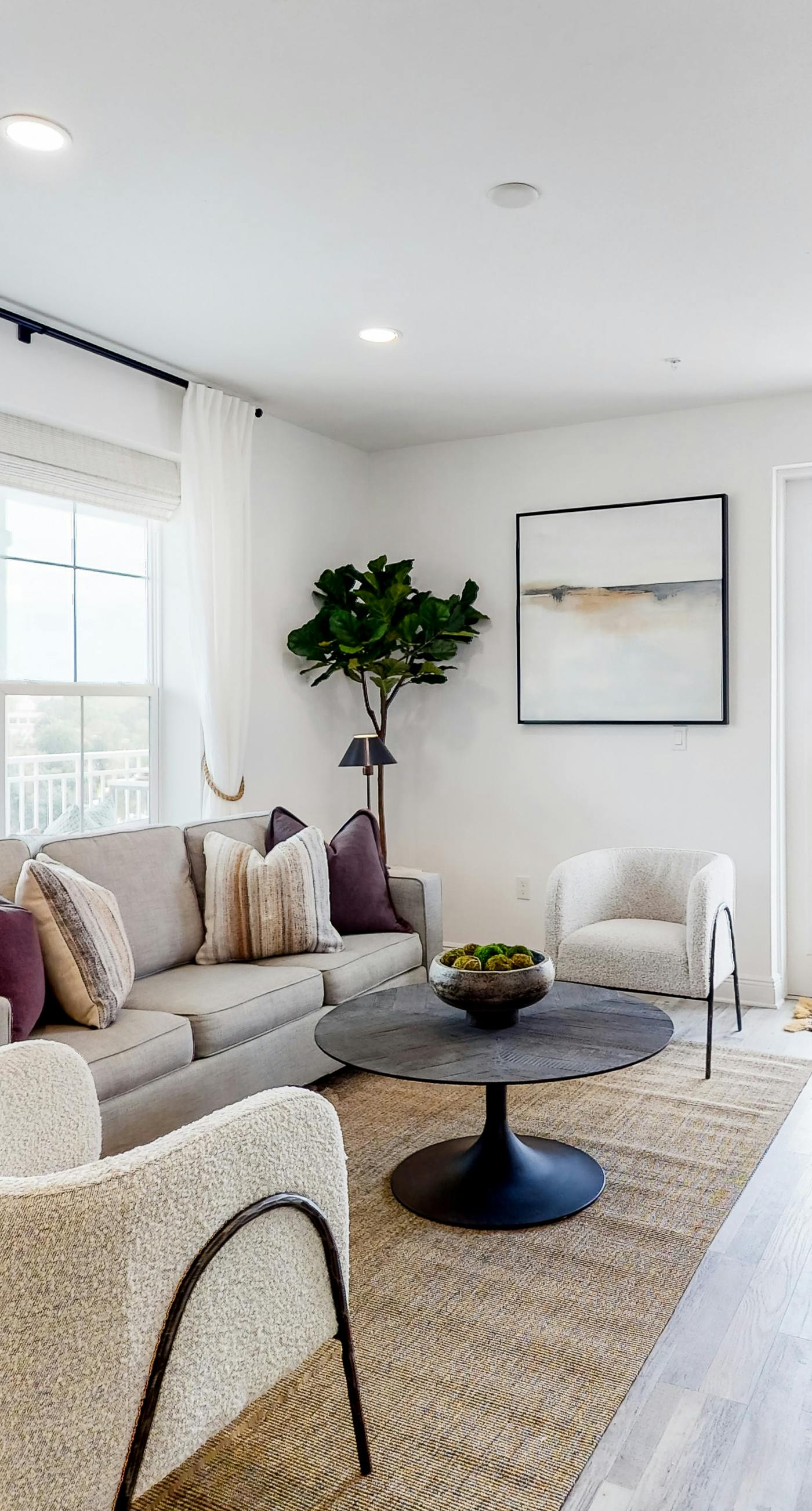 Second Floor Corner Unit with Gulf View, shared pools,hot tub-private beach access