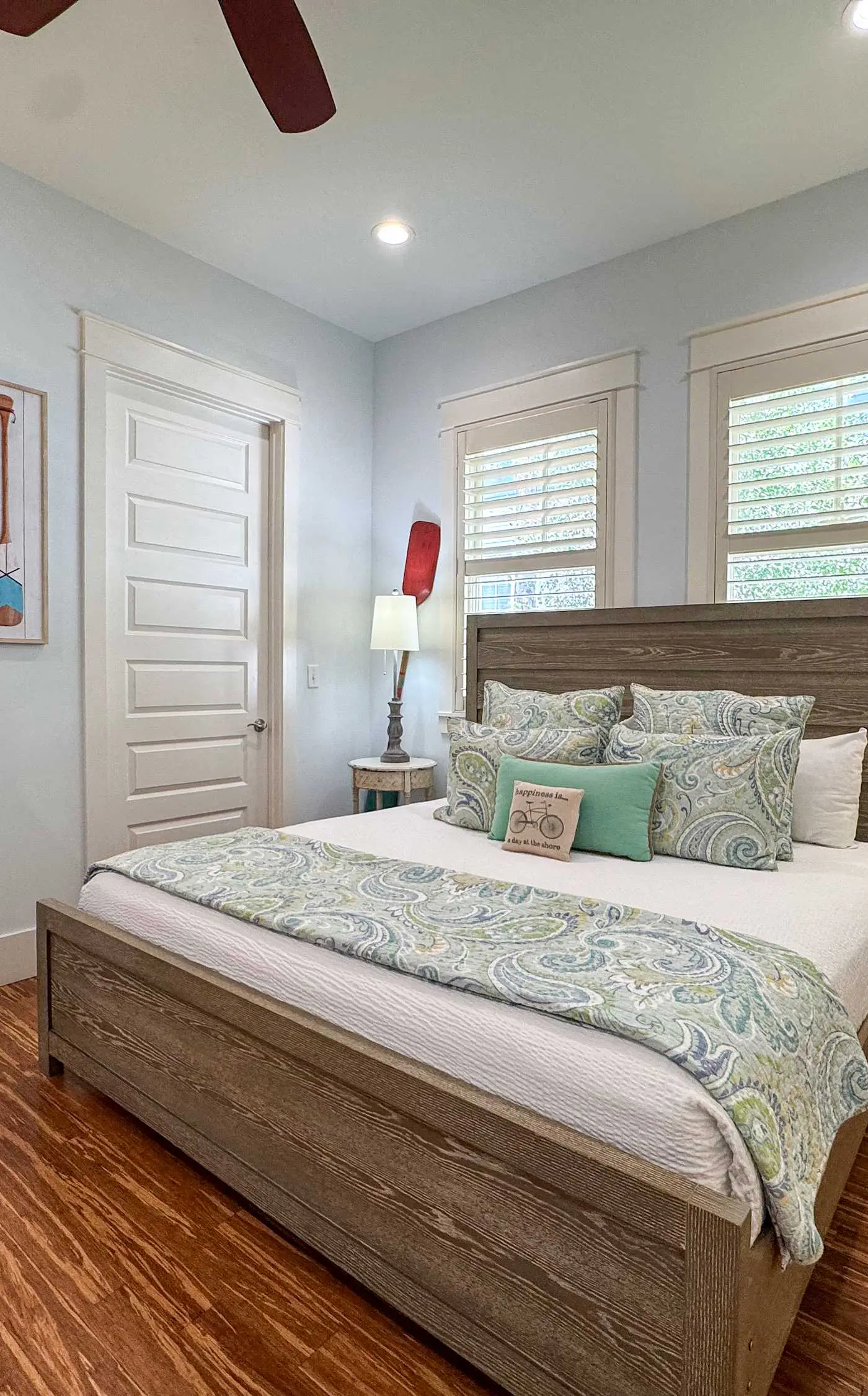 Nautical home in coastal community close to beaches and shopping