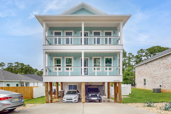 Gorgeous coastal home with private pool and close to beach and golf privileges