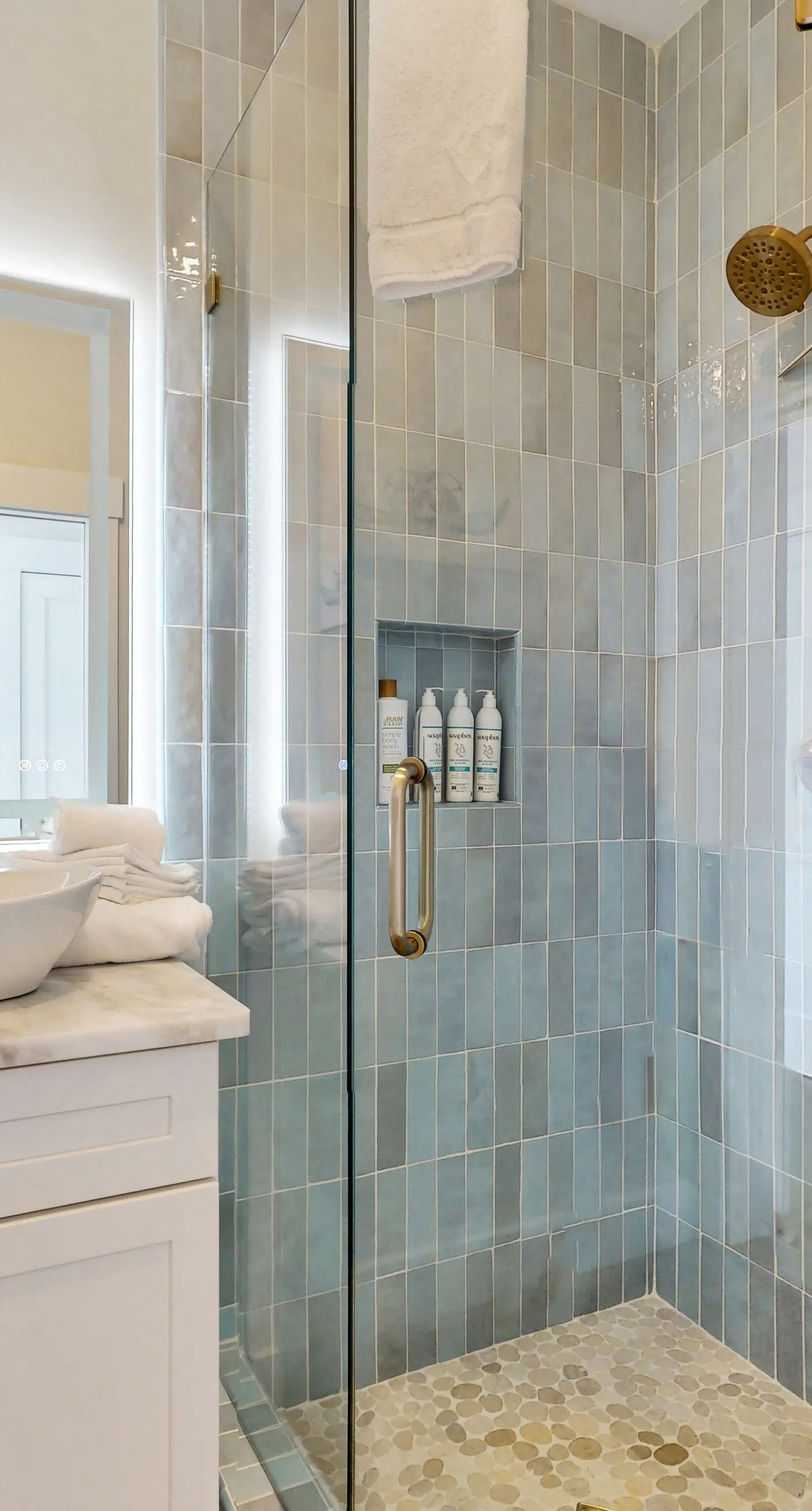 Gorgeous coastal home with private pool and close to beach and golf privileges