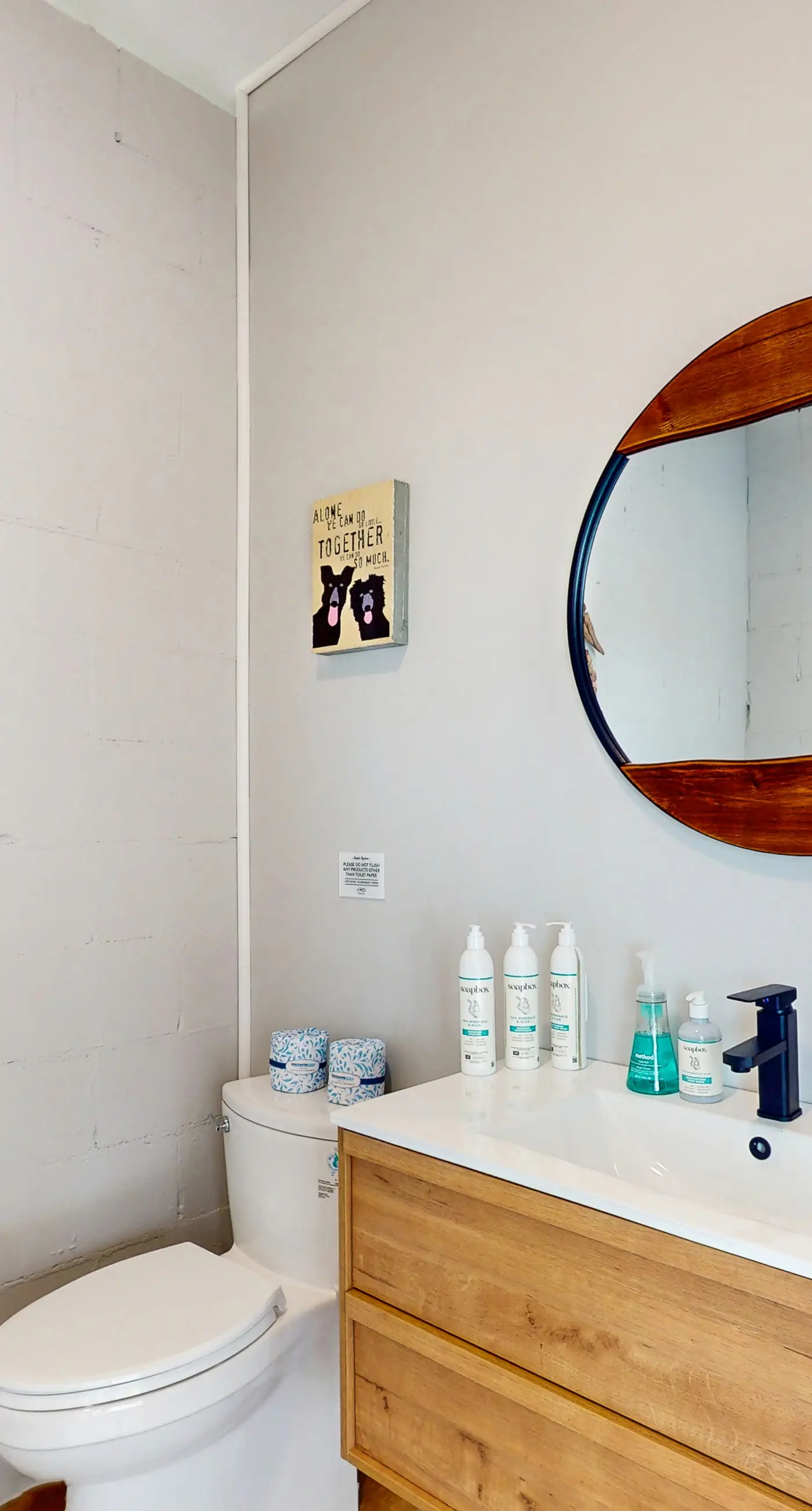 Gorgeous coastal home with private pool and close to beach and golf privileges