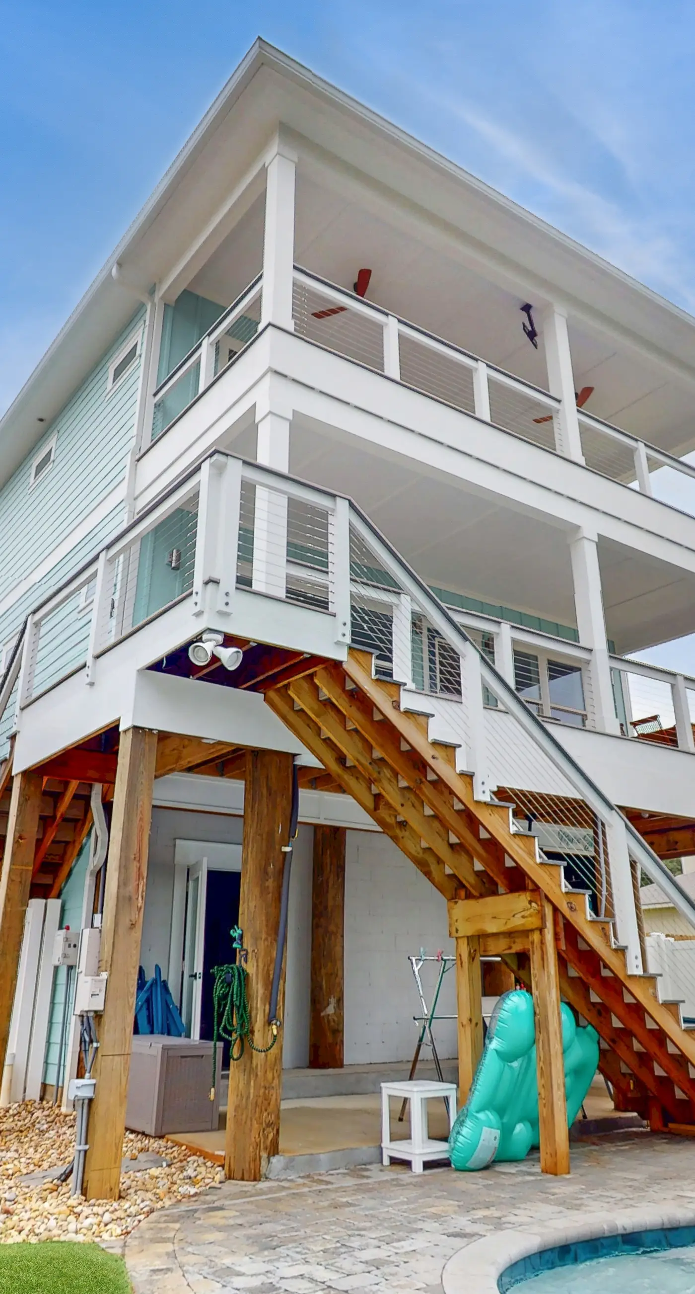 Gorgeous coastal home with private pool and close to beach and golf privileges