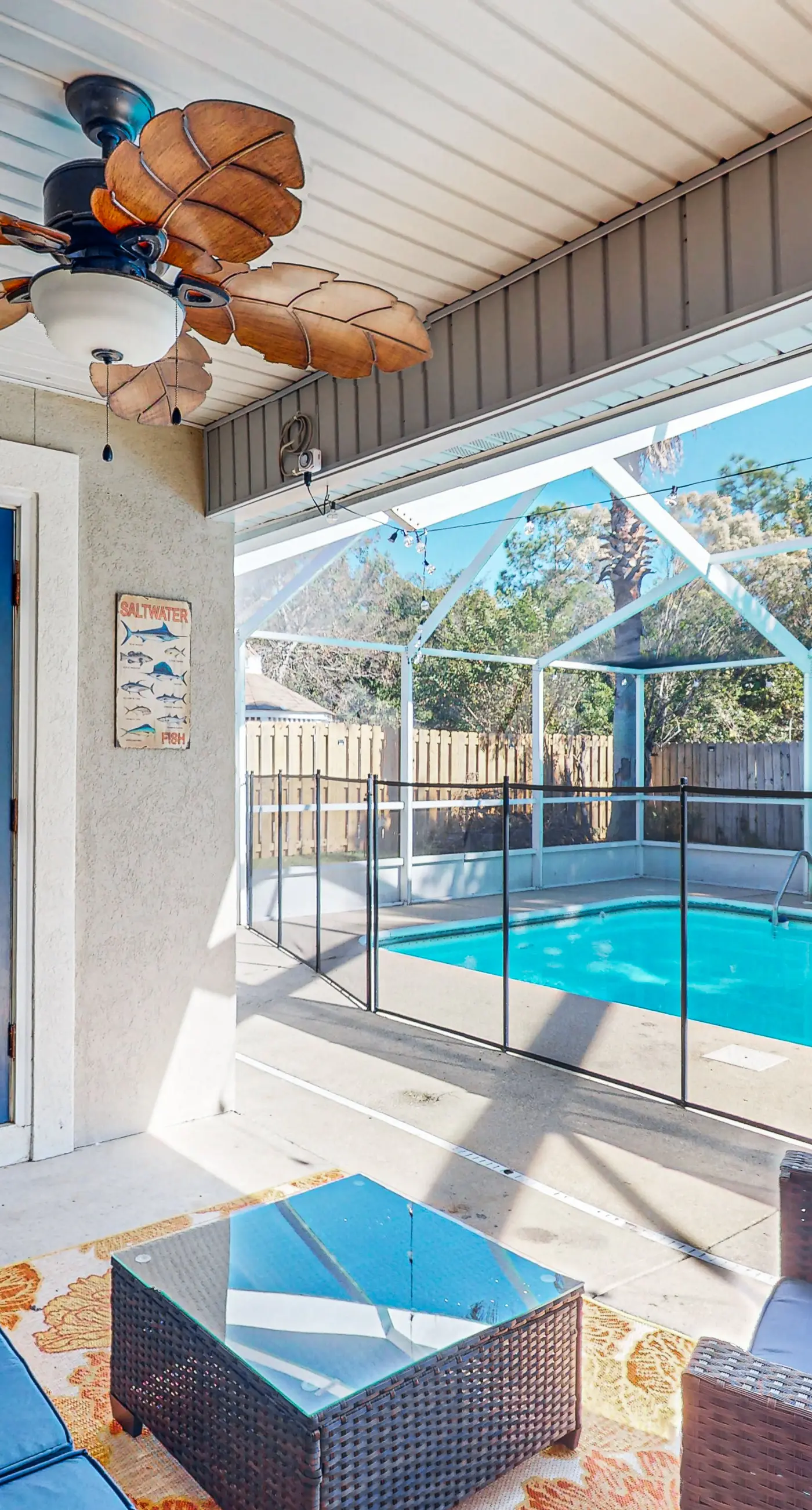 Single-level home with fenced yard, private pool & washer&dryer