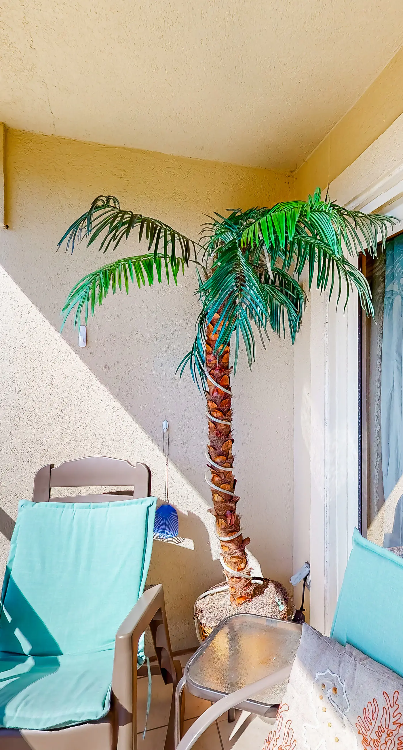 Pet-friendly, pools, hot tub & balcony with Gulf-side calm
