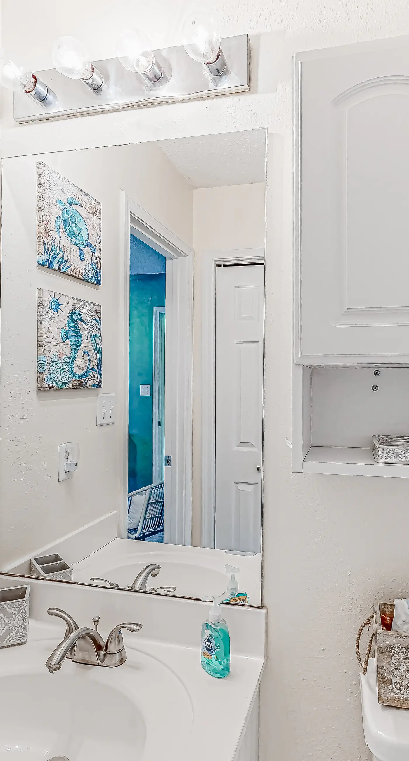 Pet-friendly, pools, hot tub & balcony with Gulf-side calm
