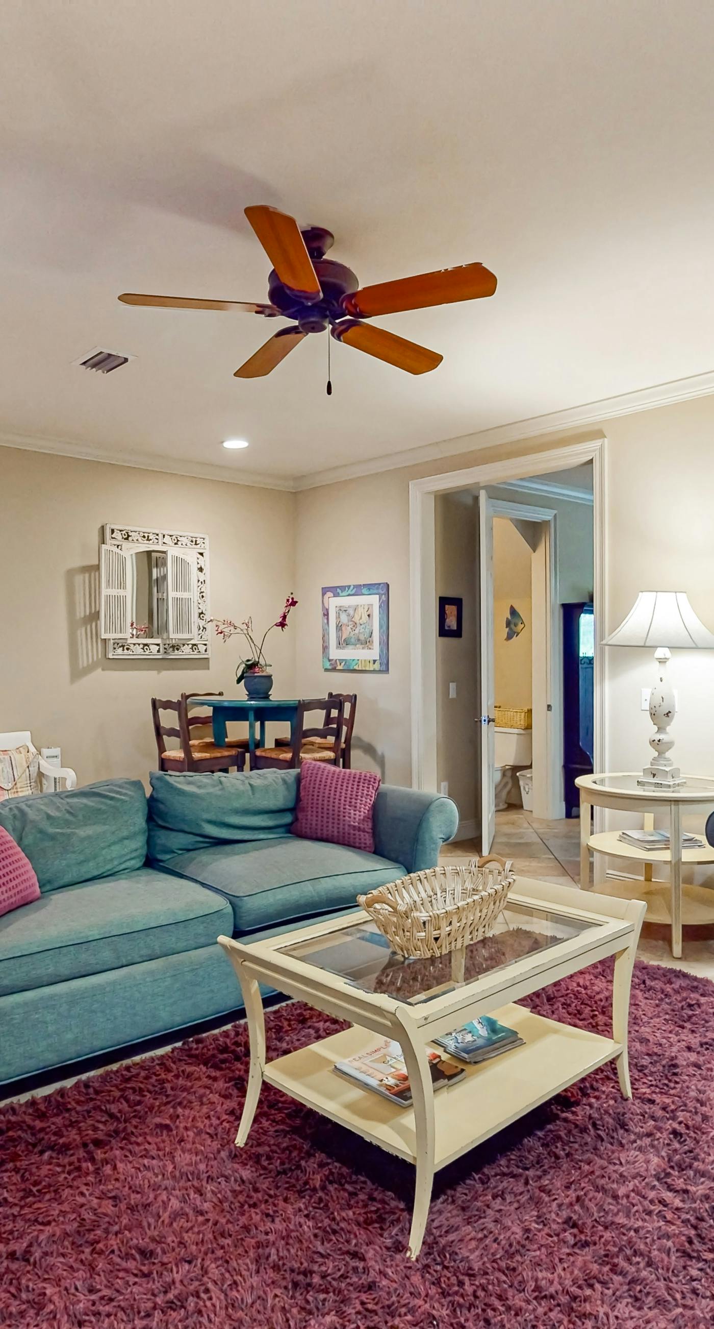 Spacious townhouse with community pools and hot tub access