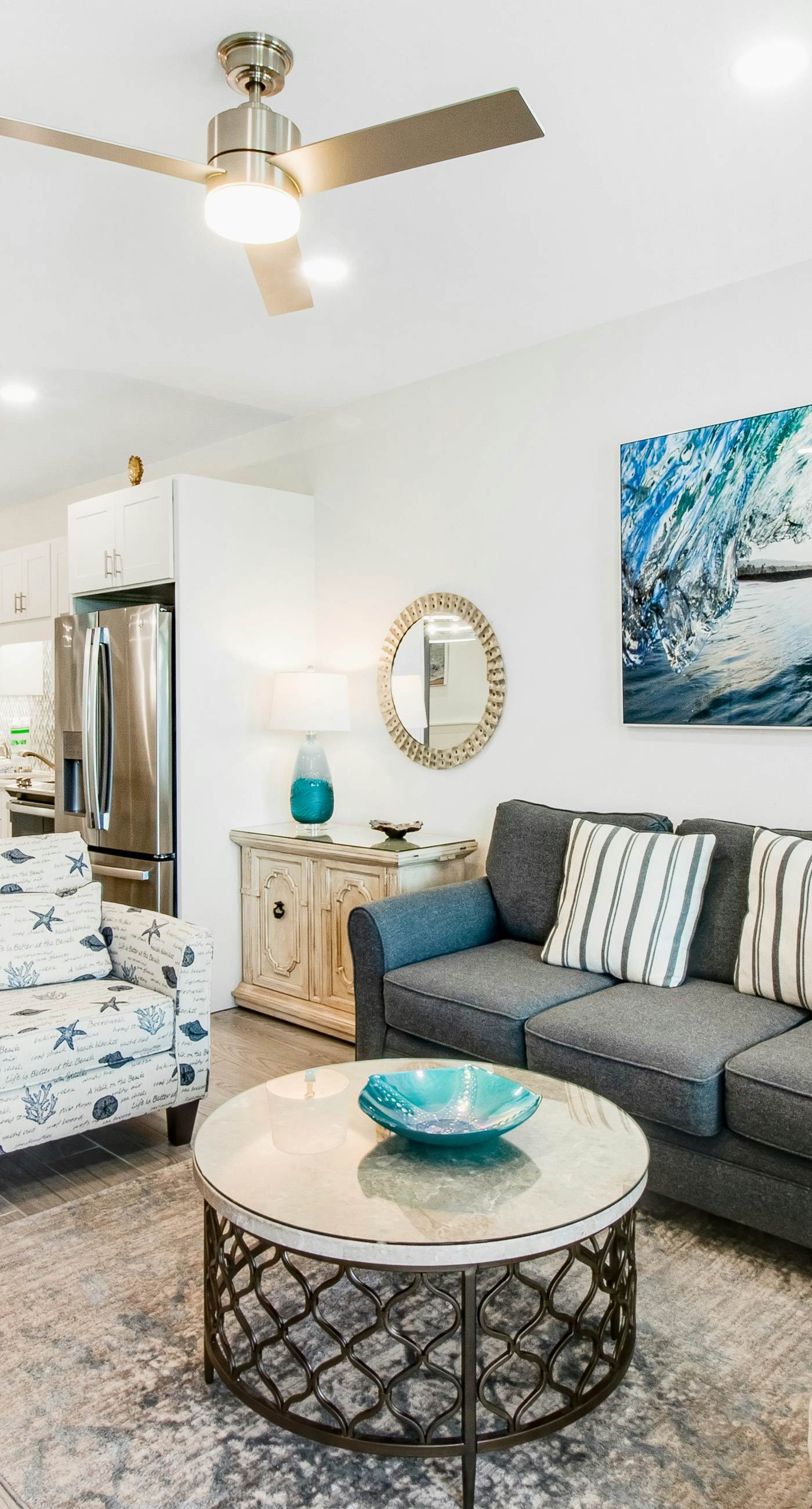 Newly built condo with WiFi, shared pools, hot tub, & private beach access