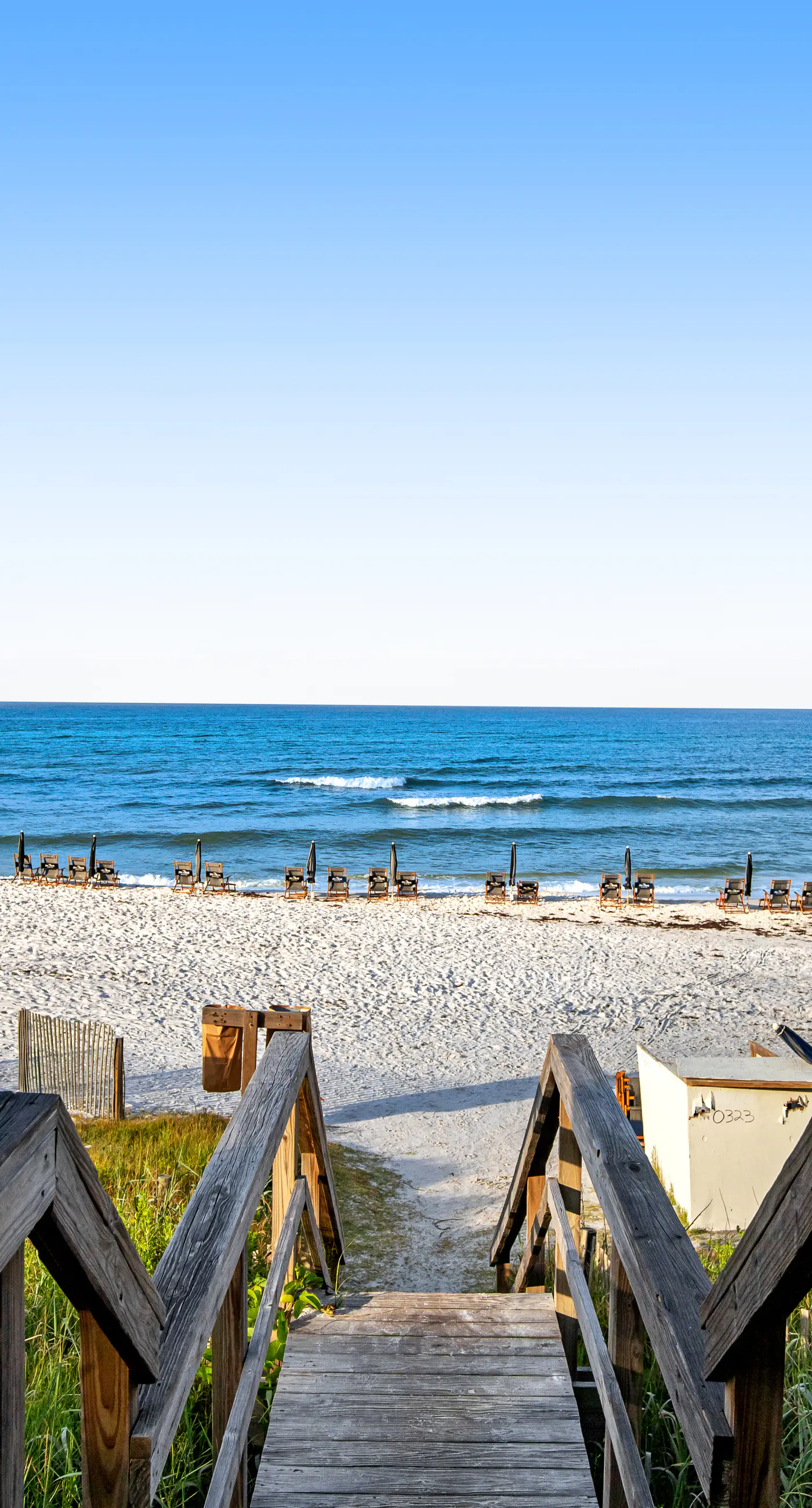 Newly built condo with WiFi, shared pools, hot tub, & private beach access