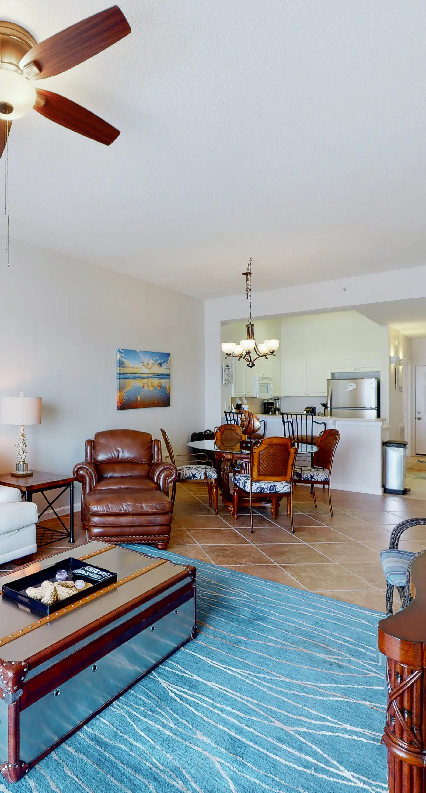 Inviting Gulf-front condo In Perdido Key with waterfront pool/hot tub and oceanfront balcony