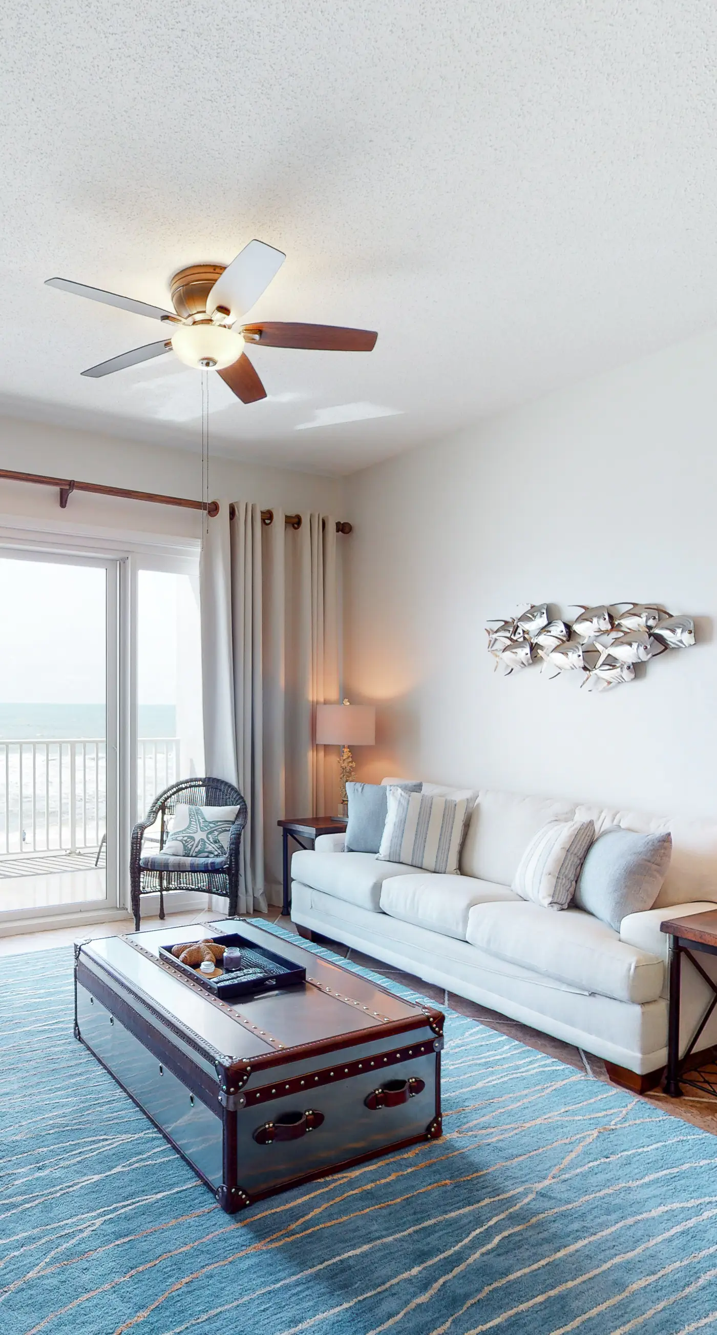 Inviting Gulf-front condo In Perdido Key with waterfront pool/hot tub and oceanfront balcony