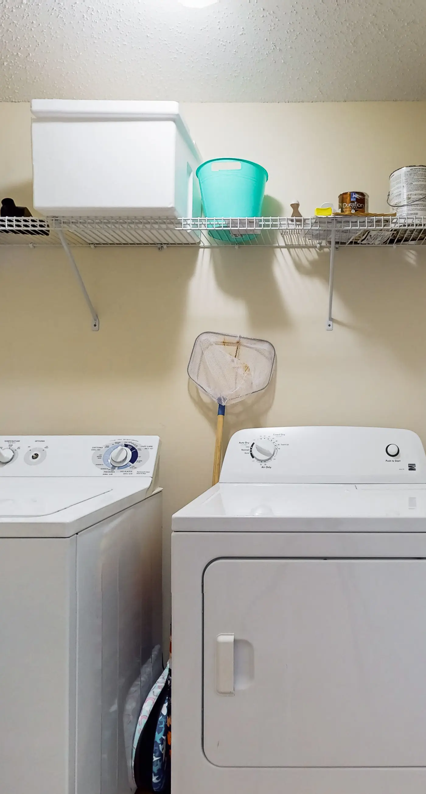 Inviting Gulf-front condo In Perdido Key with waterfront pool/hot tub and oceanfront balcony