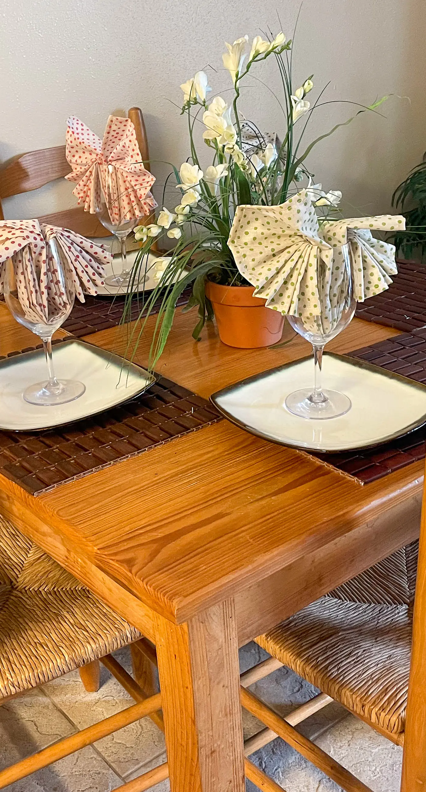 Ground-floor condo with pool, hot tub, & patio - walk to beach