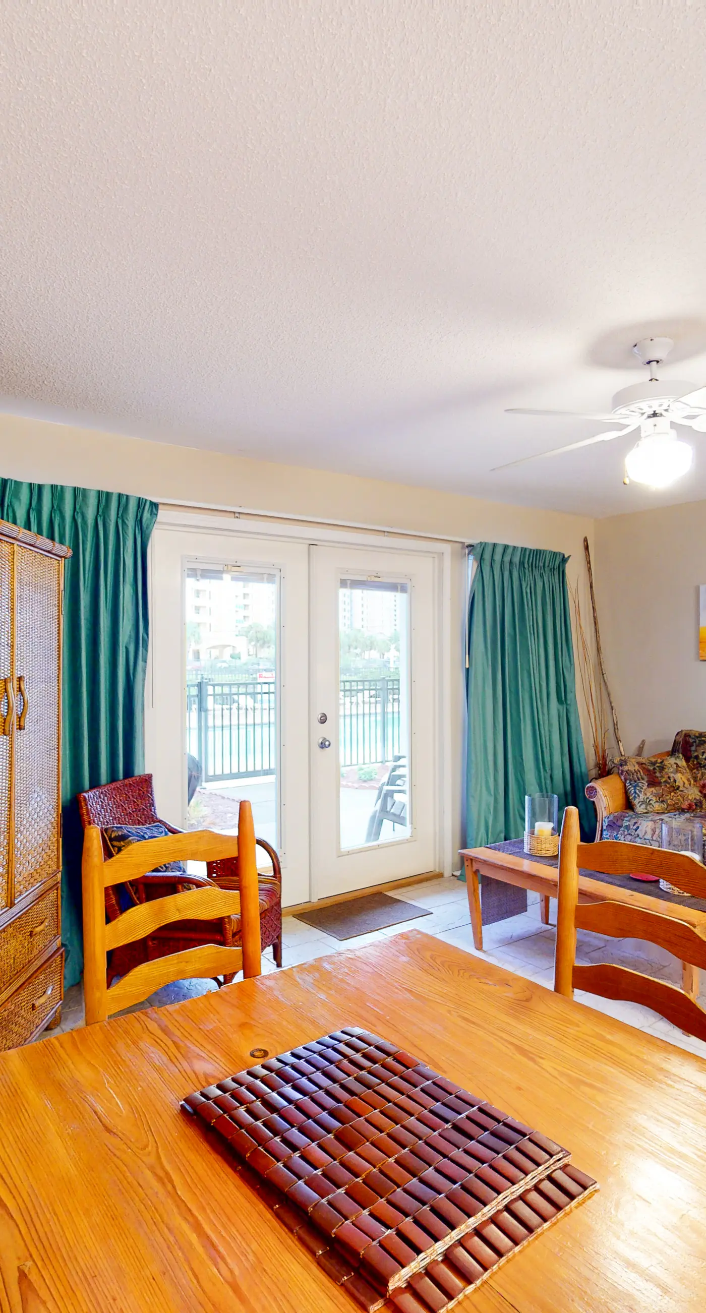 Ground-floor condo with pool, hot tub, & patio - walk to beach