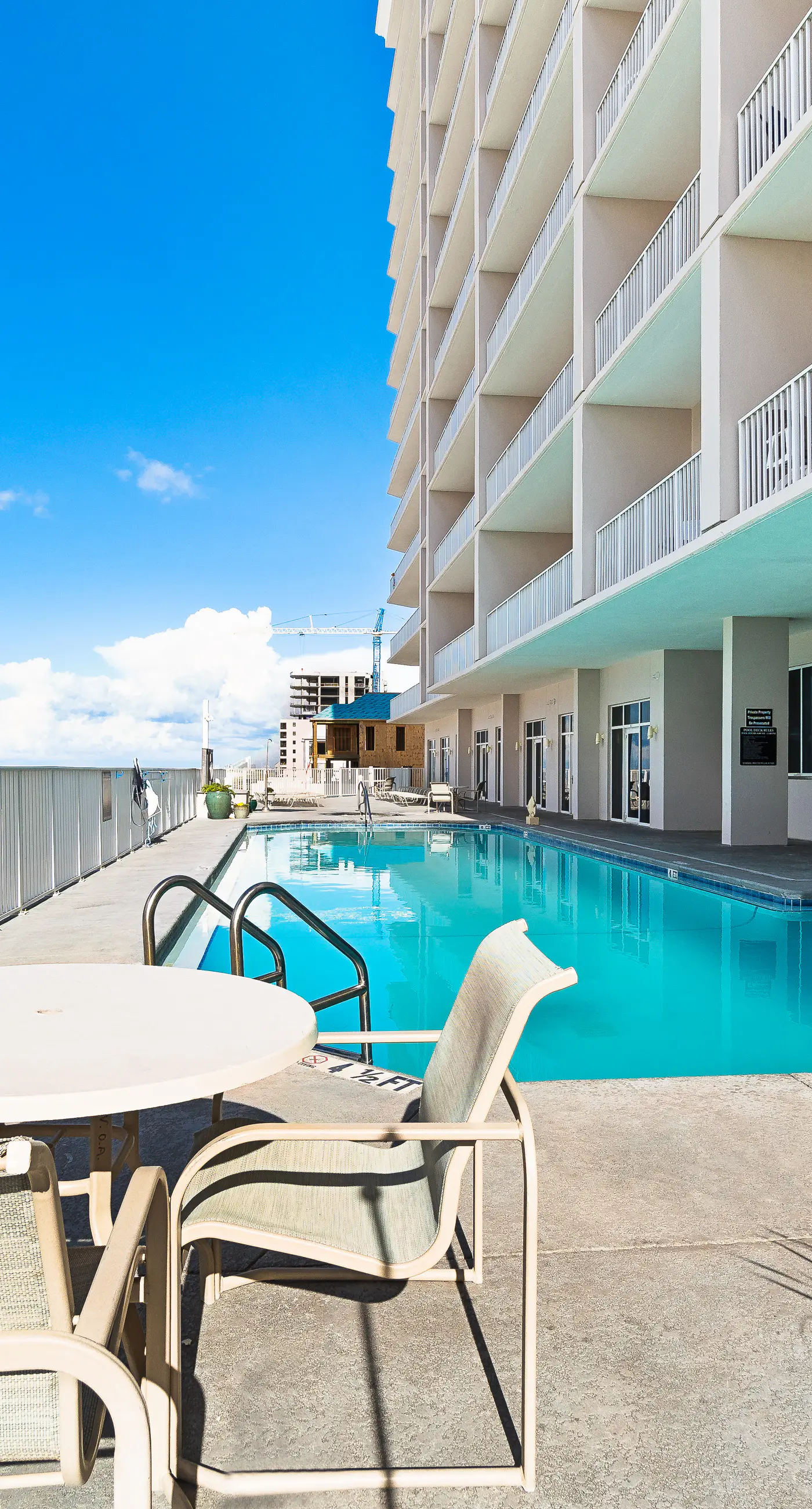 Inviting Gulf-front condo In Perdido Key with waterfront pool/hot tub and oceanfront balcony