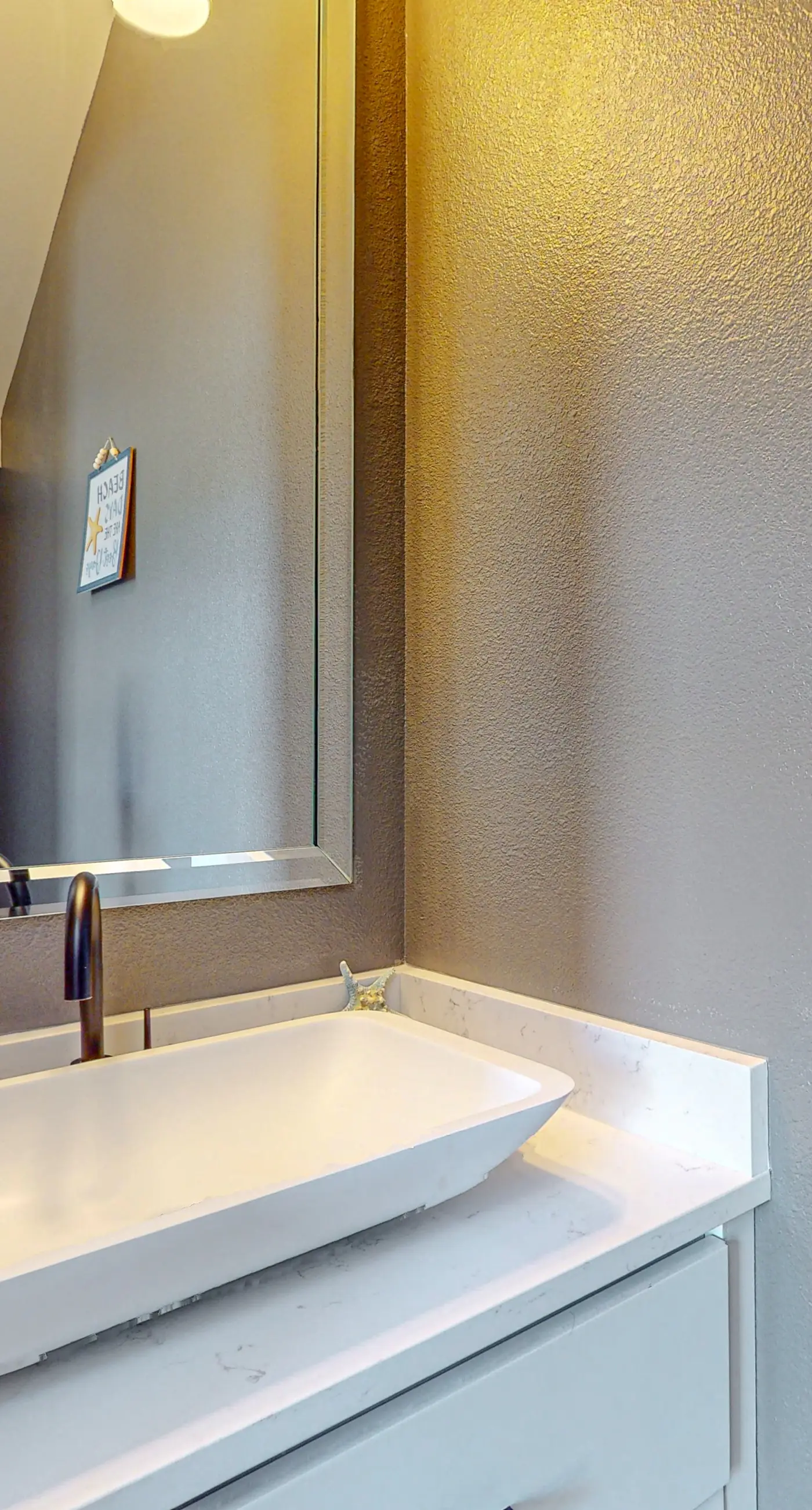 Gorgeous family home, plenty of space, family-friendly & close to everything