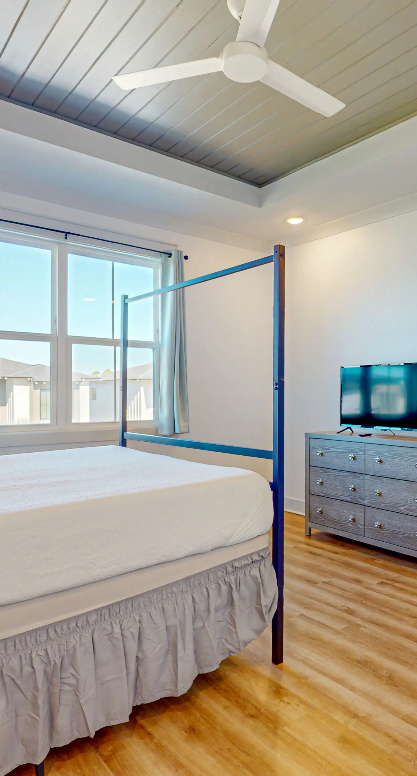 Gorgeous family home, plenty of space, family-friendly & close to everything