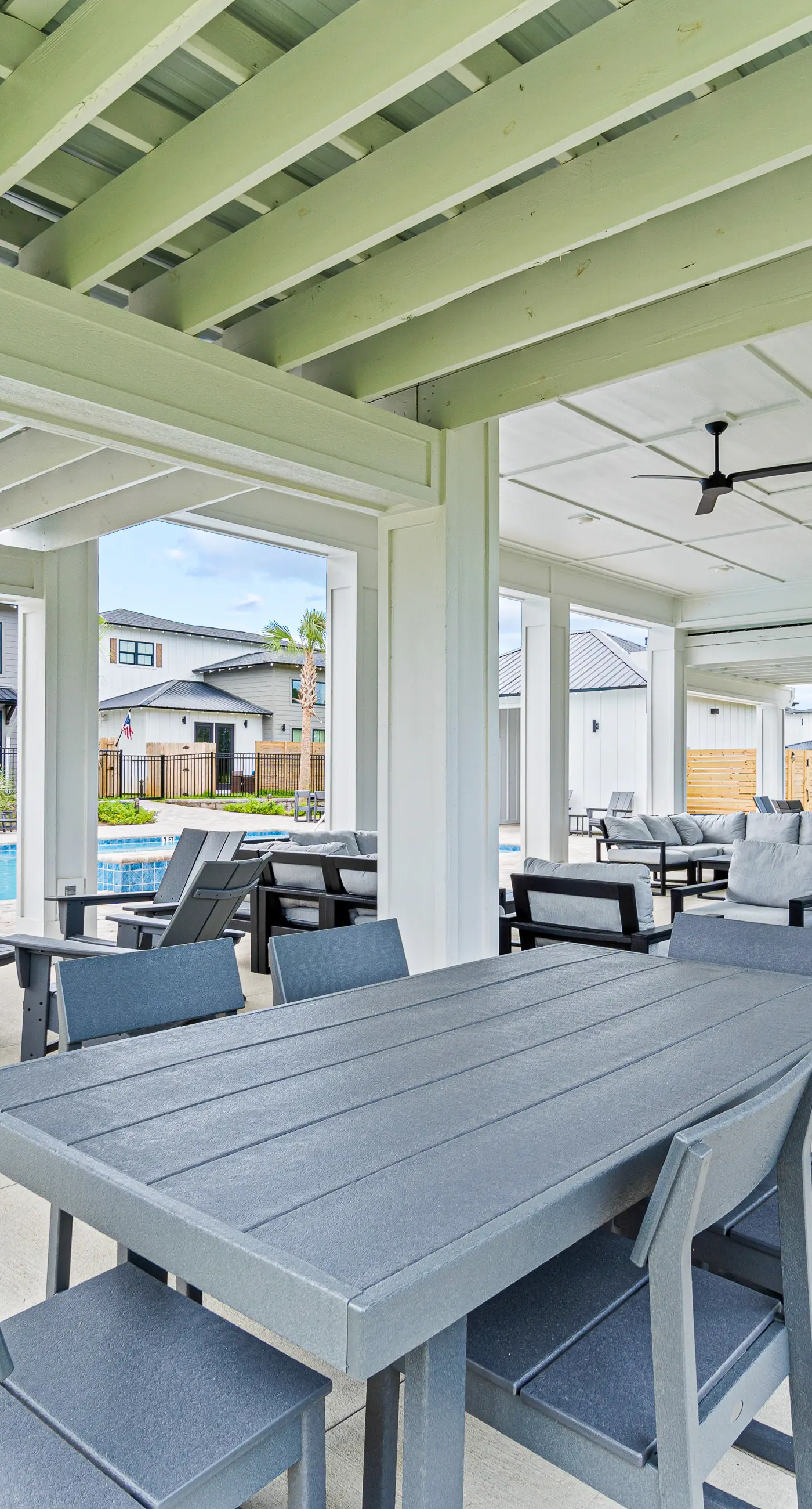 Gorgeous family home, plenty of space, family-friendly & close to everything