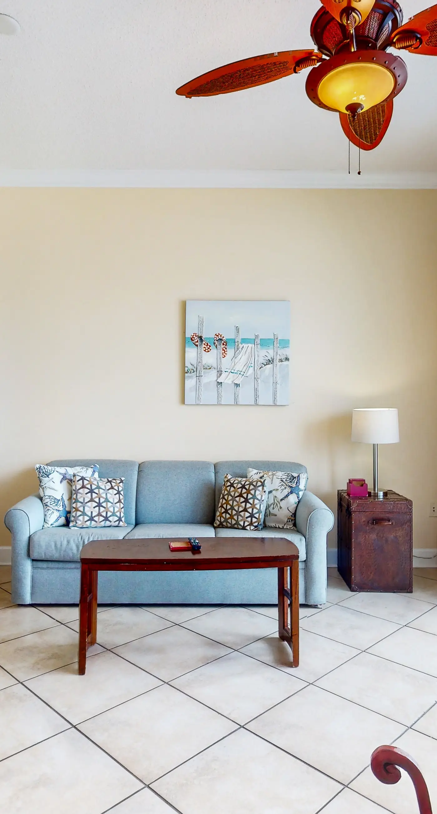 Inviting Gulf-front condo In Perdido Key with waterfront pool/hot tub and oceanfront balcony