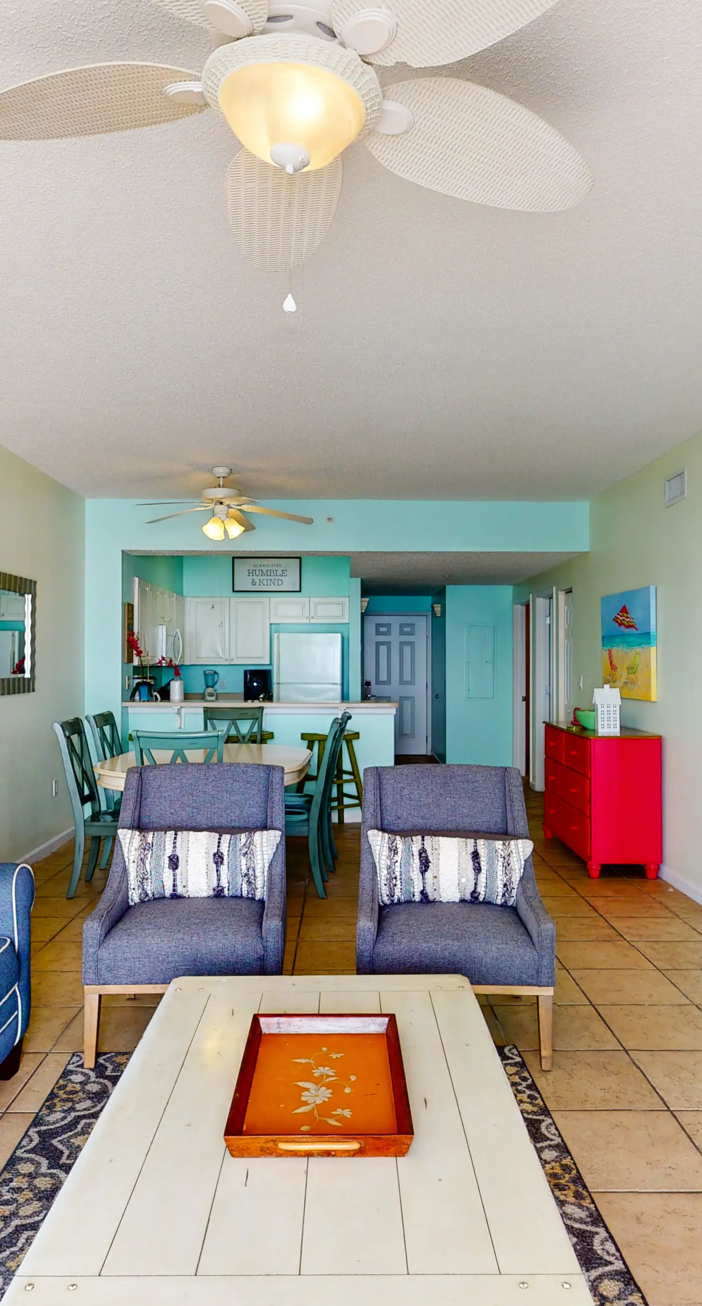 Inviting Gulf-front condo In Perdido Key with waterfront pool/hot tub and oceanfront balcony