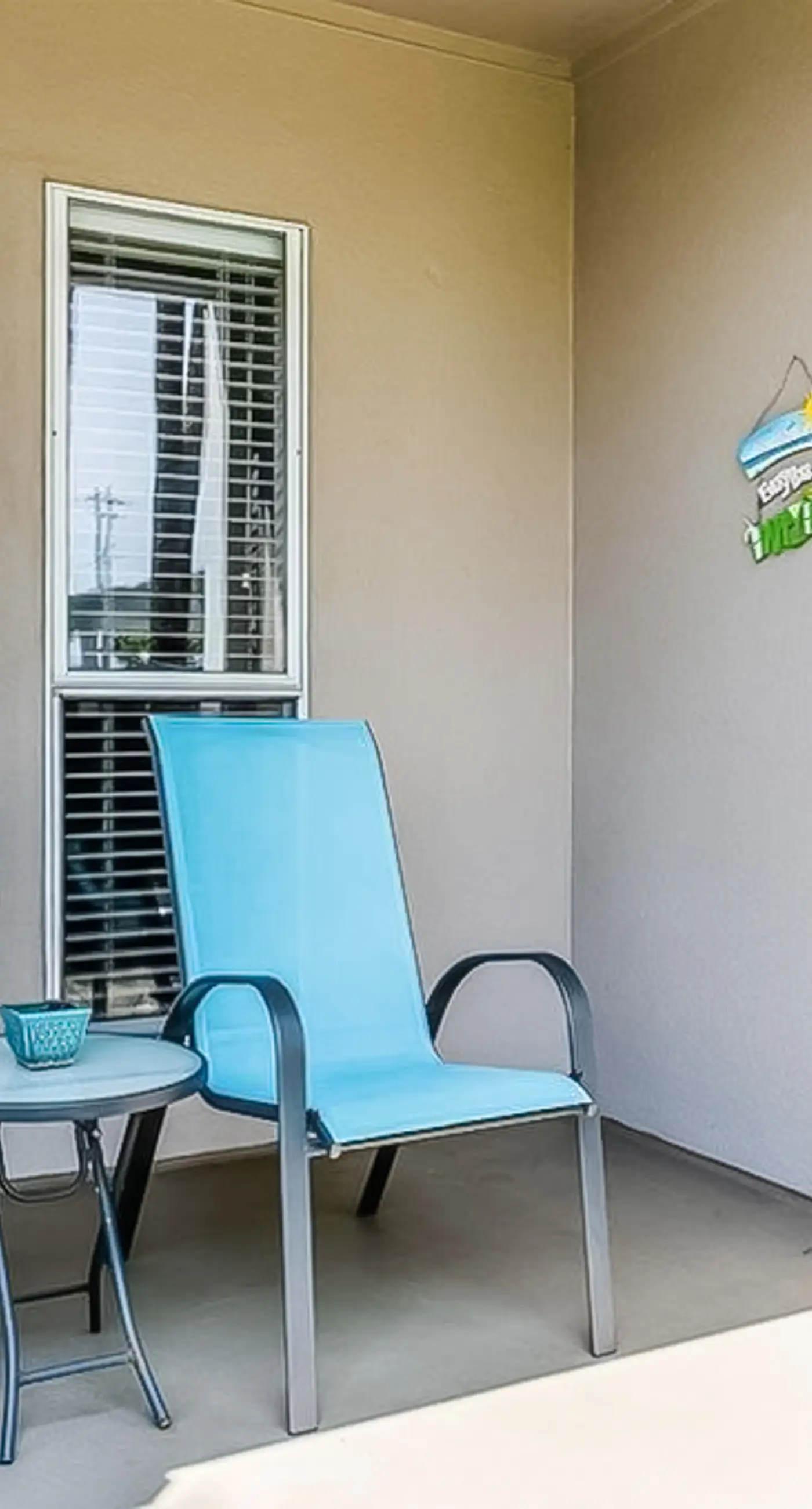 Snowbird-friendly condo near the ocean with patio, outdoor pool, & hot tub