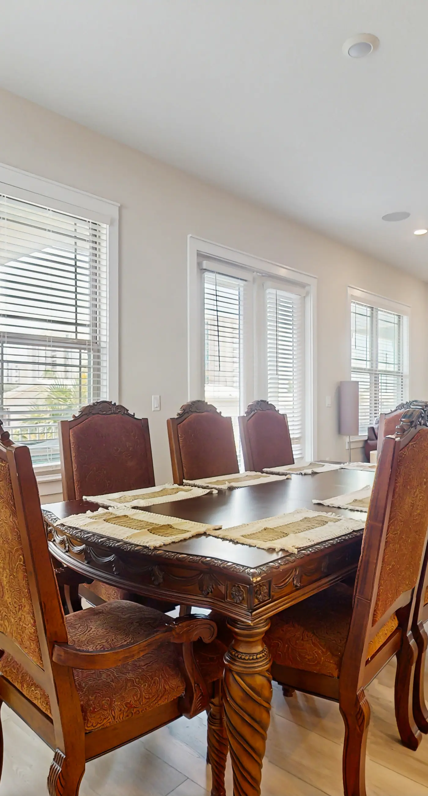 Nautical home in coastal community with shared pool, Wifi, Pet friendly