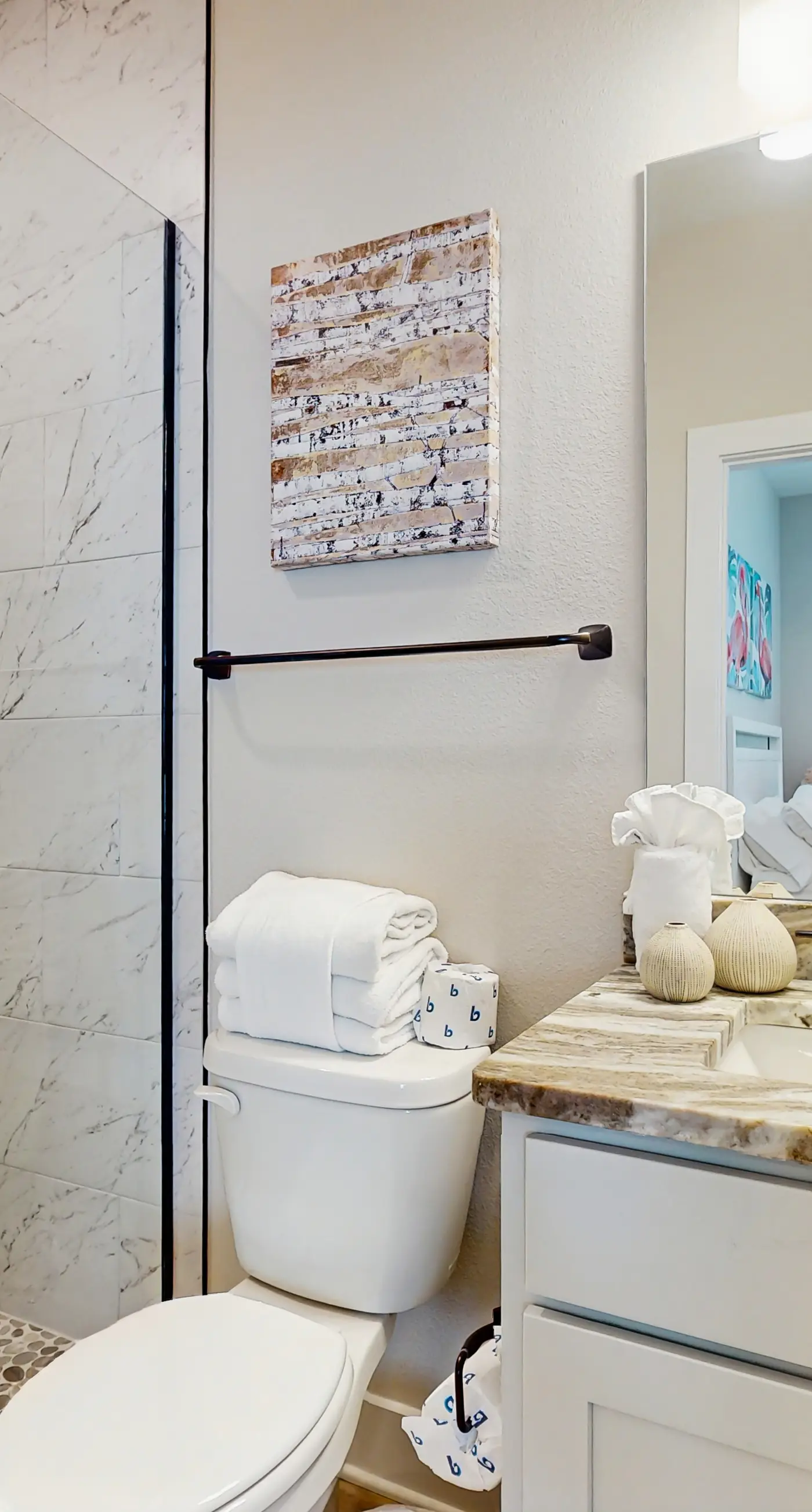 Nautical home in coastal community with shared pool, Wifi, Pet friendly