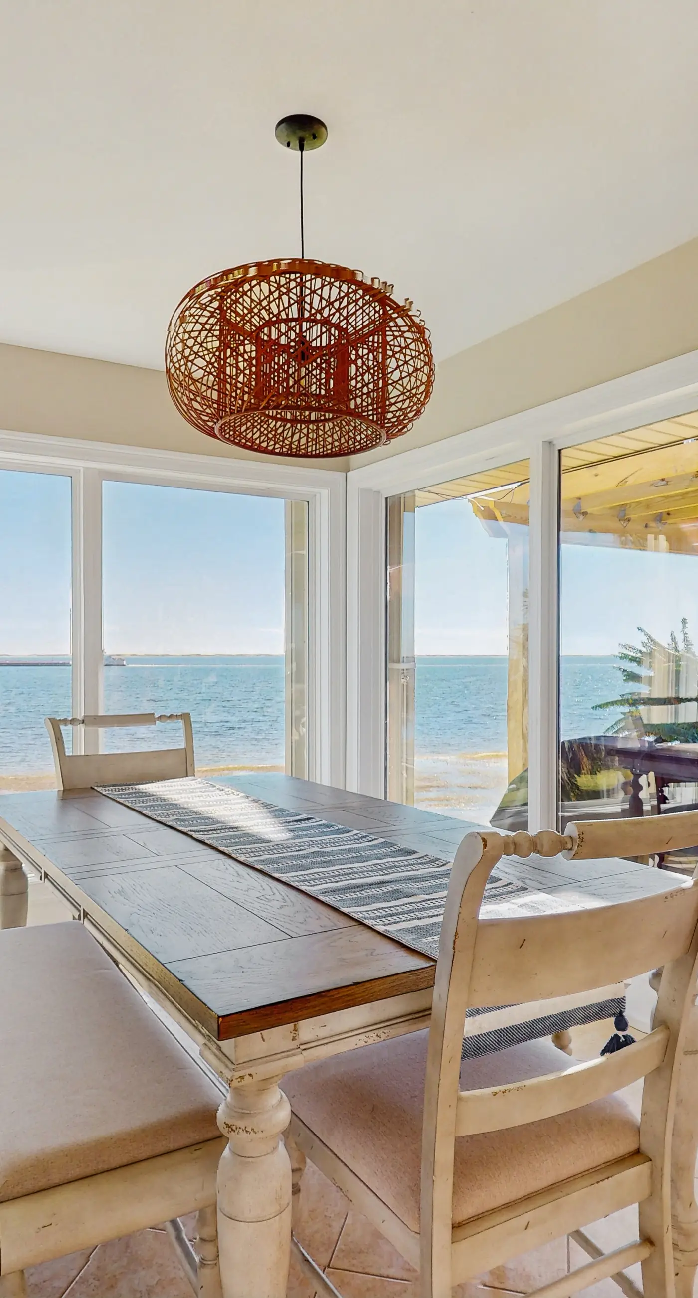 Waterfront Private Dock & Hot Tub, Pet Friendly HOME with Beach/Ocean views, Grill & Wifi