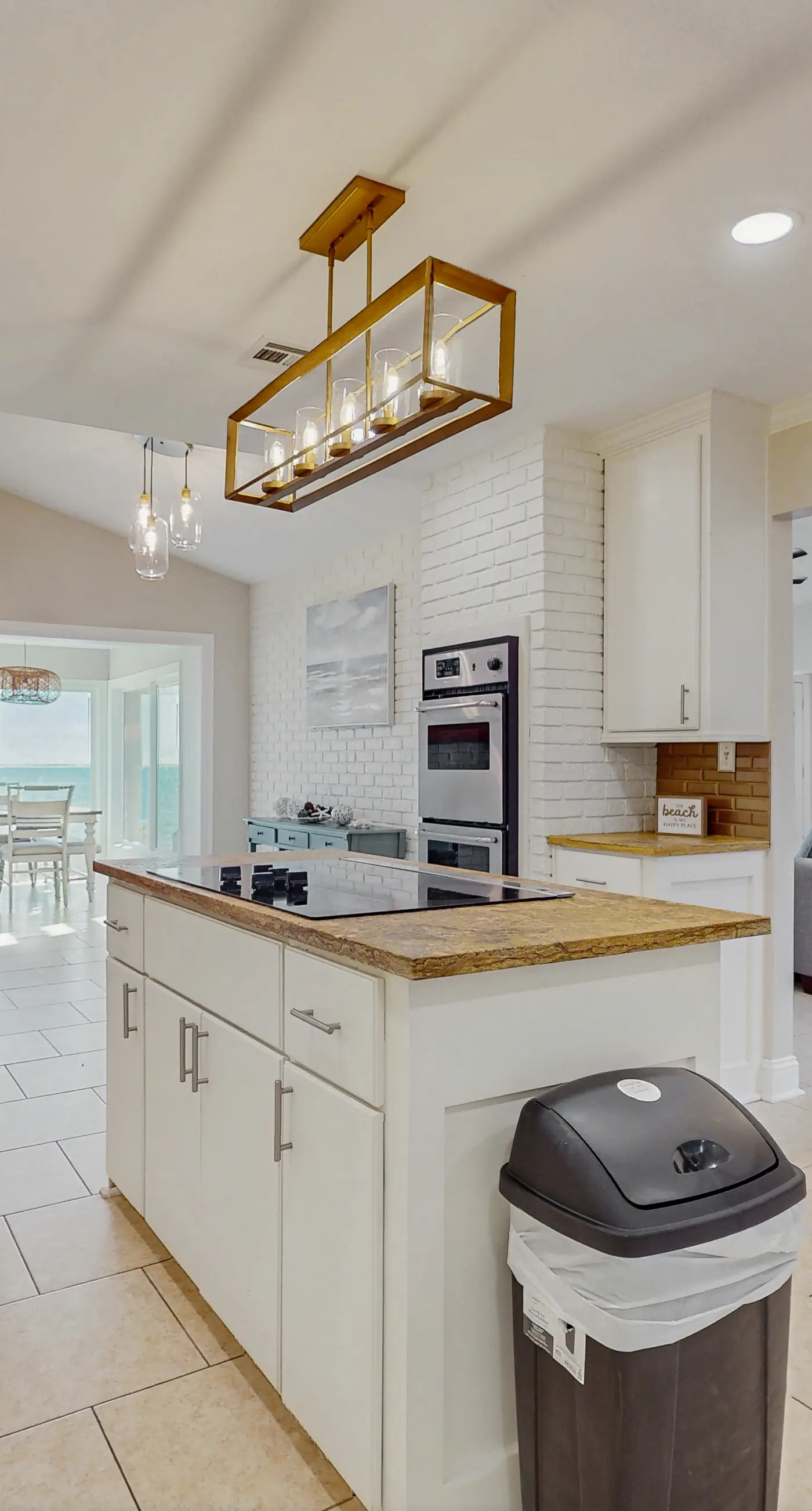 Waterfront Private Dock & Hot Tub, Pet Friendly HOME with Beach/Ocean views, Grill & Wifi