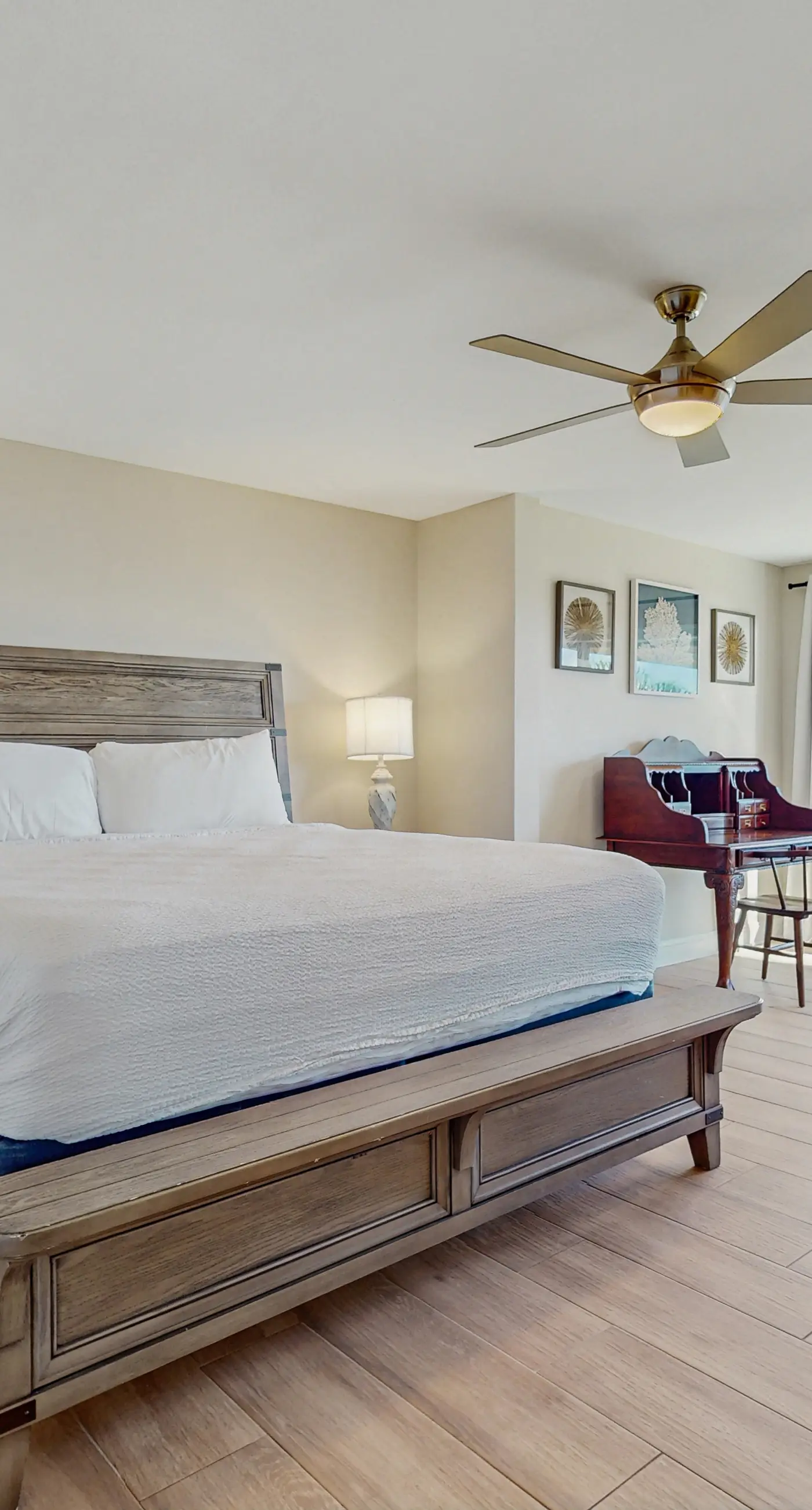 Waterfront Private Dock & Hot Tub, Pet Friendly HOME with Beach/Ocean views, Grill & Wifi