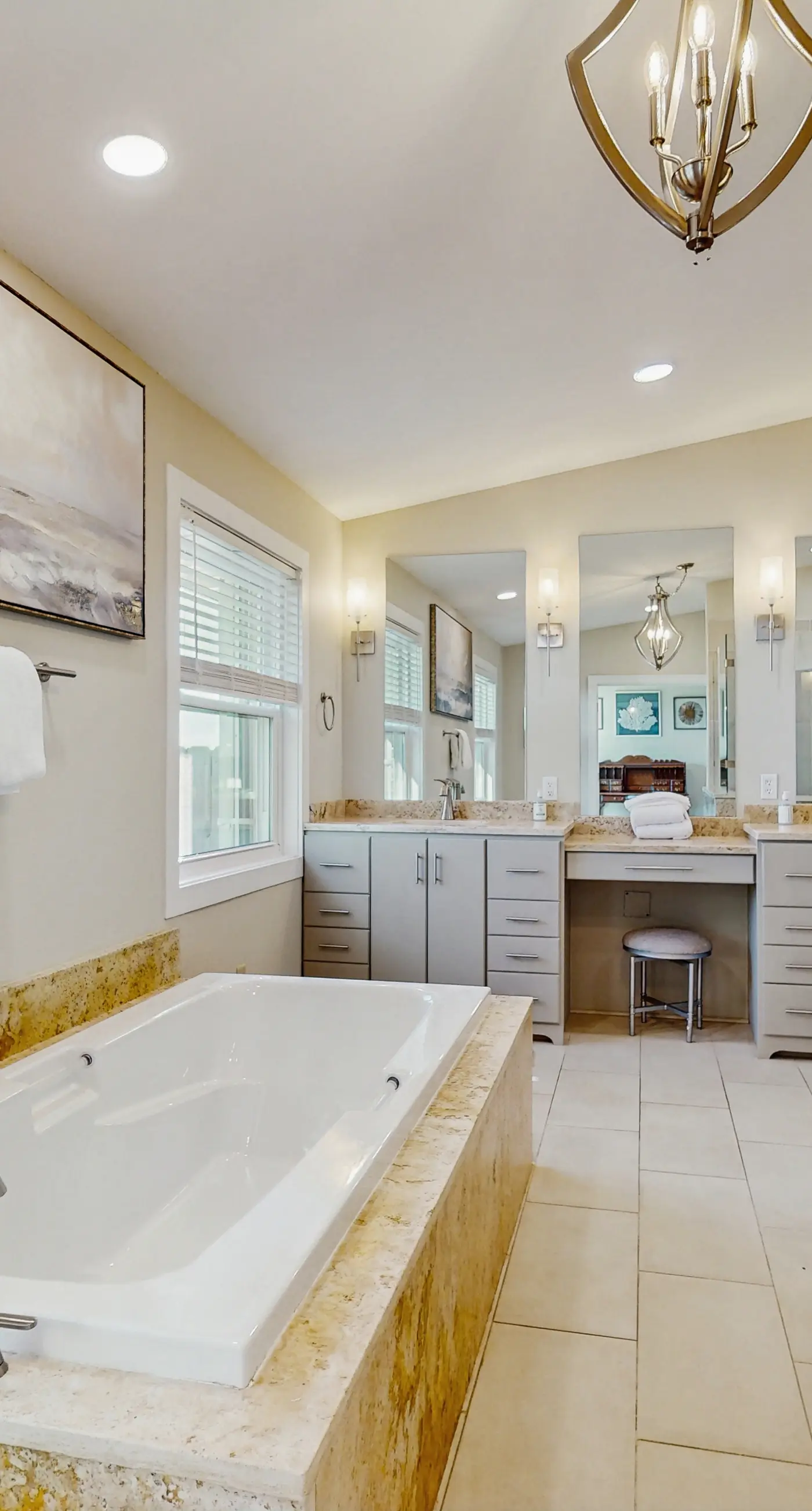 Waterfront Private Dock & Hot Tub, Pet Friendly HOME with Beach/Ocean views, Grill & Wifi