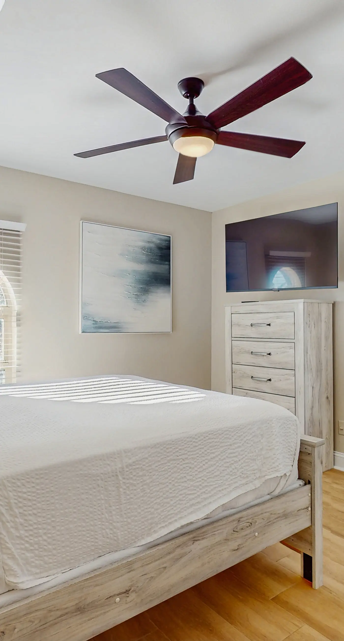Waterfront Private Dock & Hot Tub, Pet Friendly HOME with Beach/Ocean views, Grill & Wifi