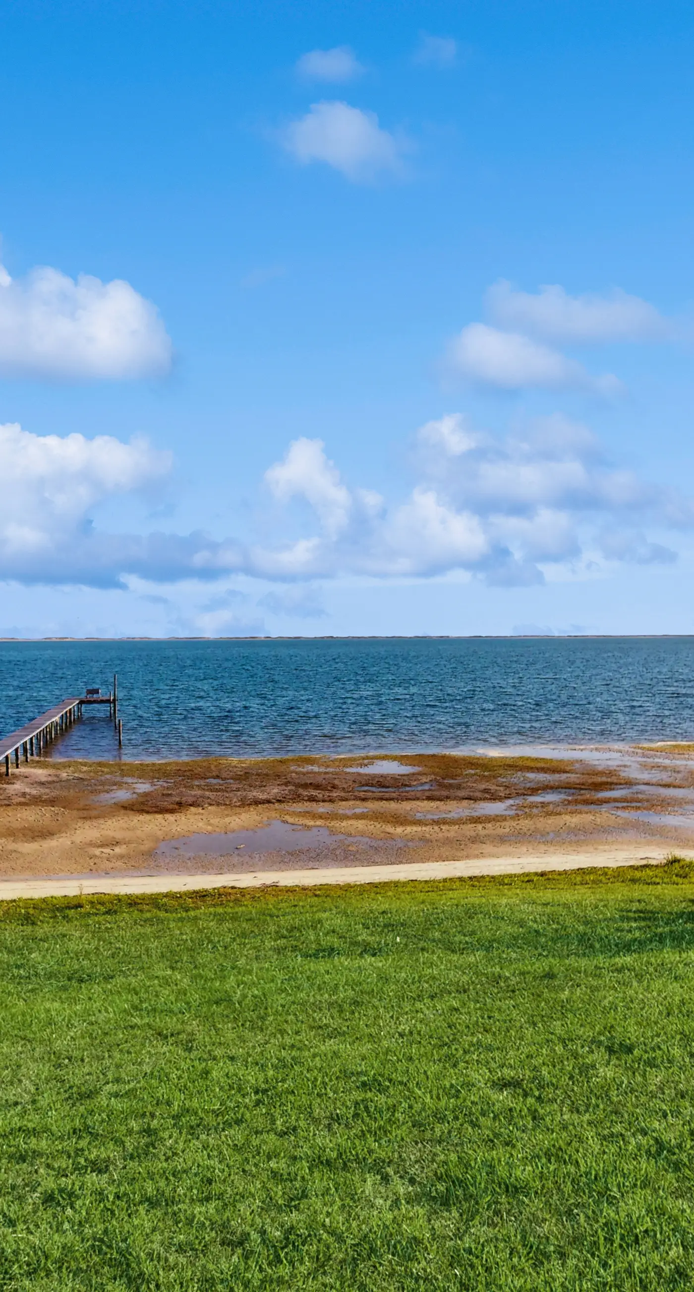 Waterfront Private Dock & Hot Tub, Pet Friendly HOME with Beach/Ocean views, Grill & Wifi