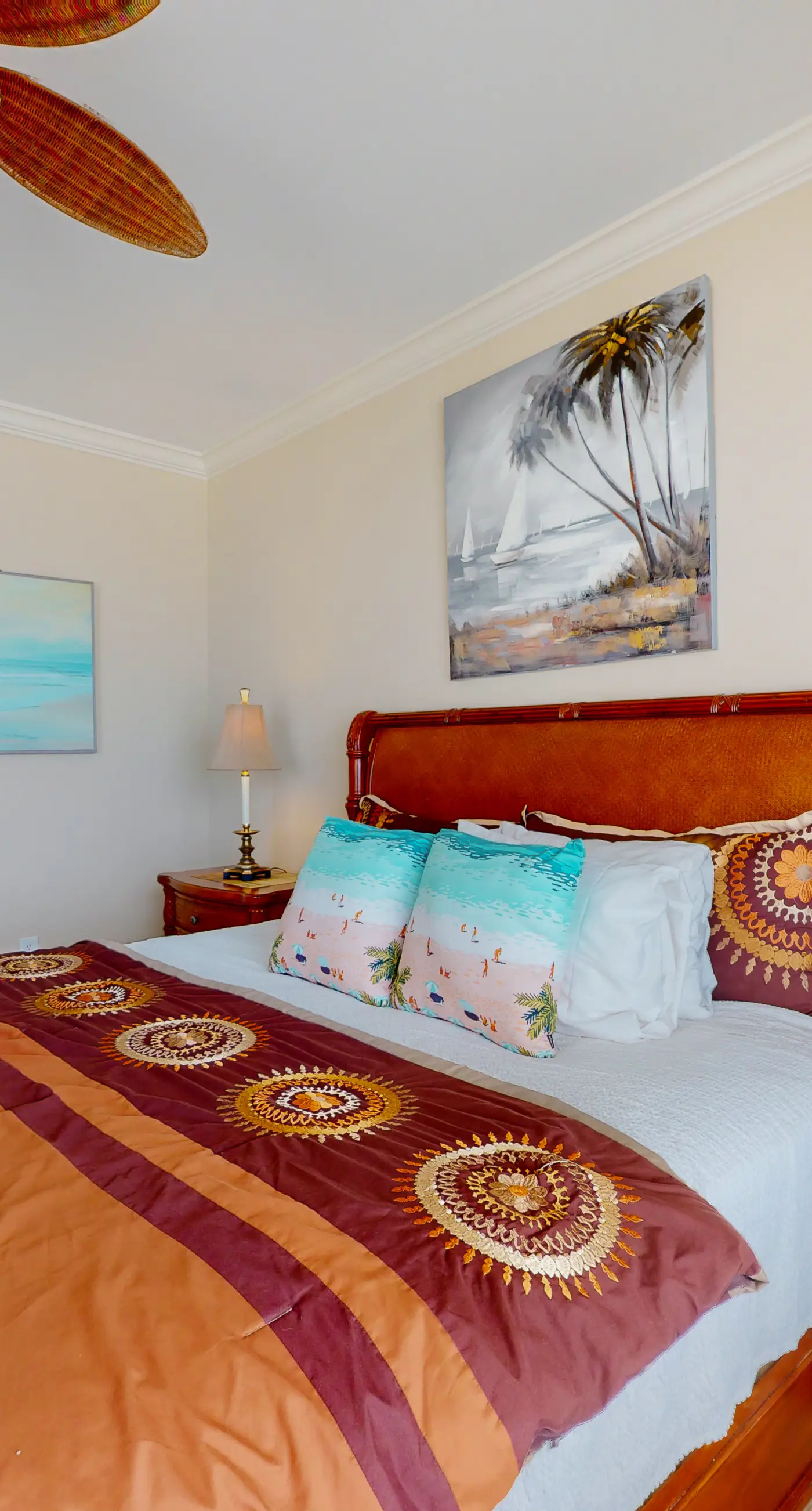 Gorgeous, cozy beachfront condo with pool, pool spa & beach access